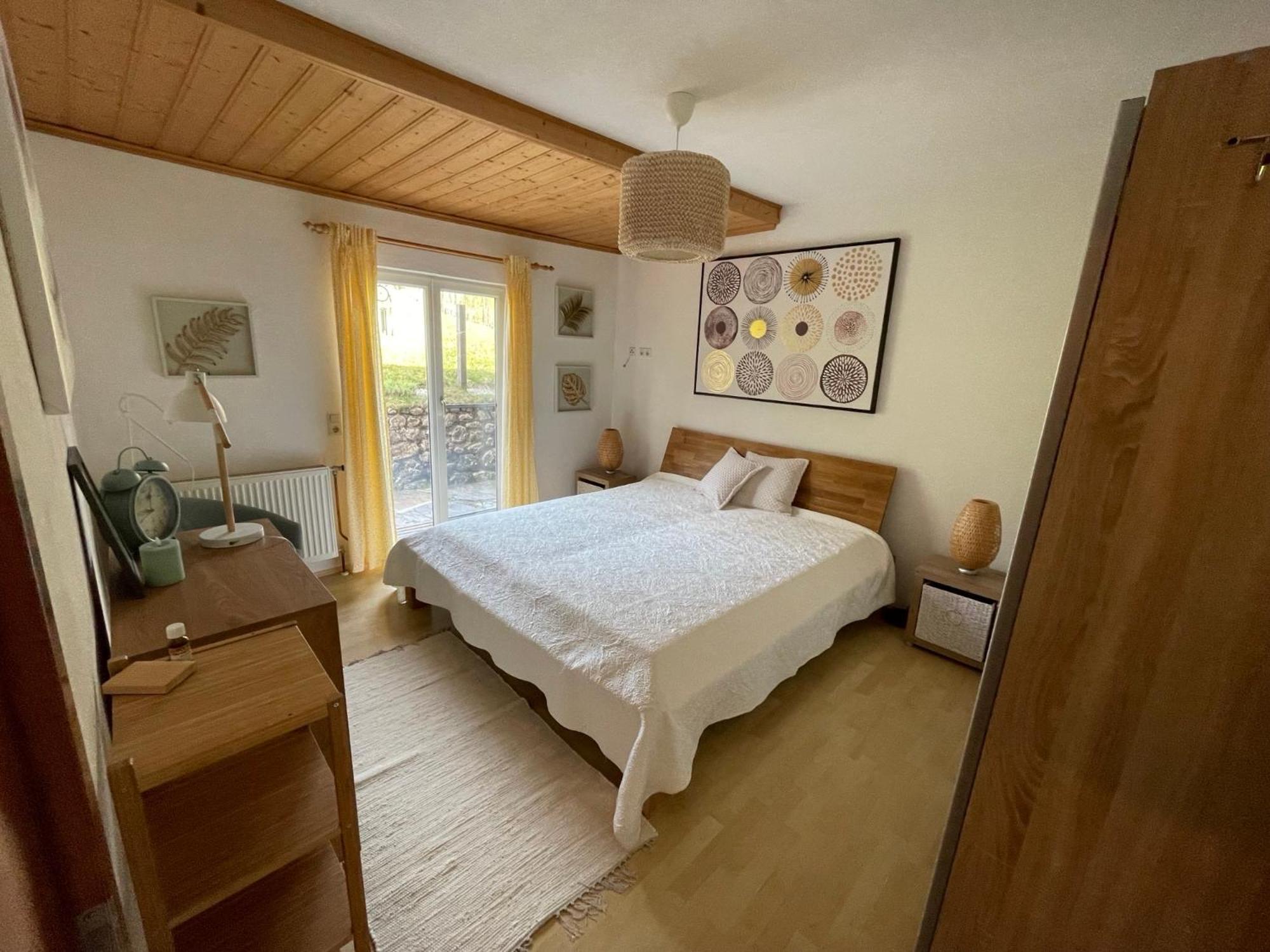 Apartment with Terrace photo 3
