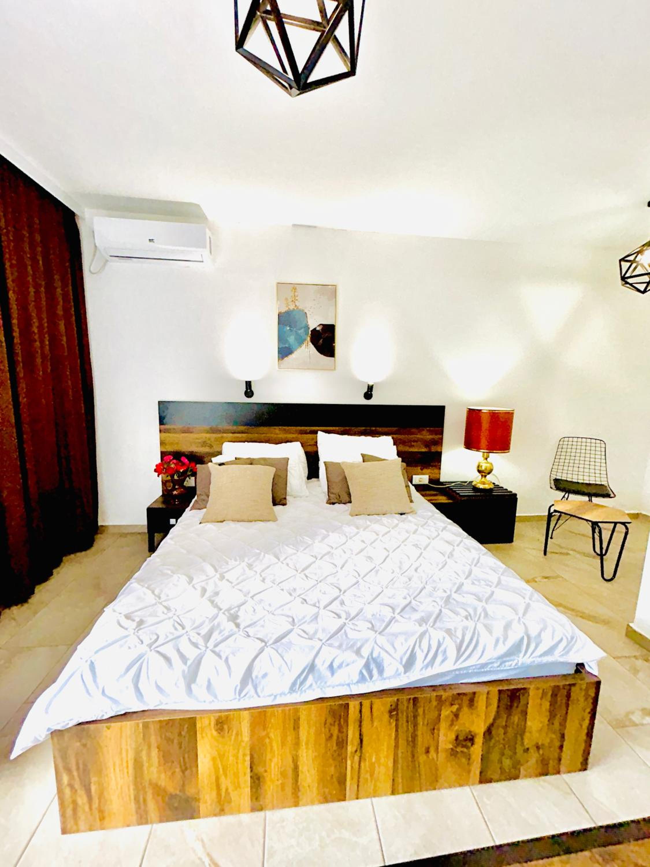 Double Room - Photo 6