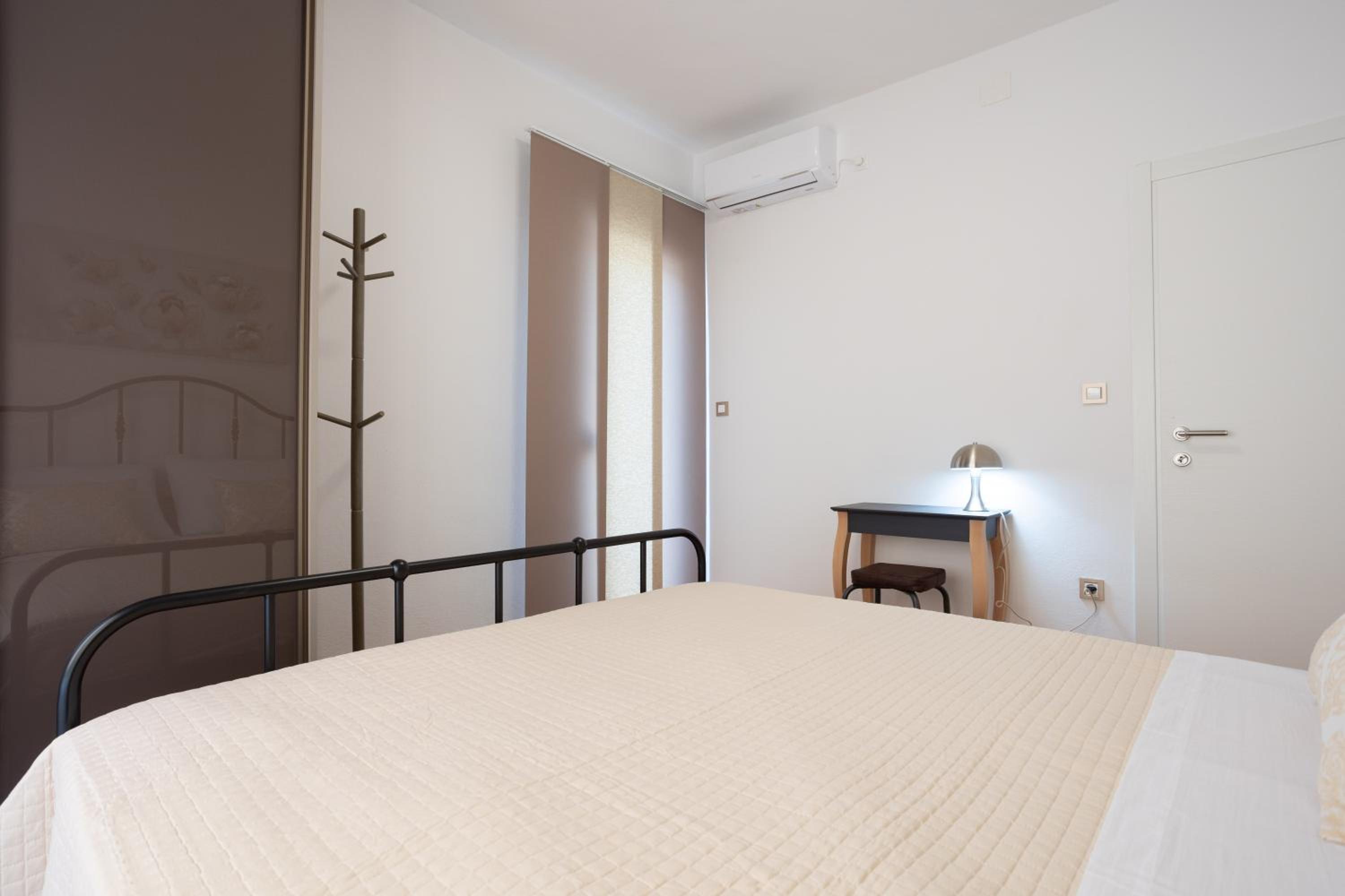 Three-Bedroom Villa photo 1