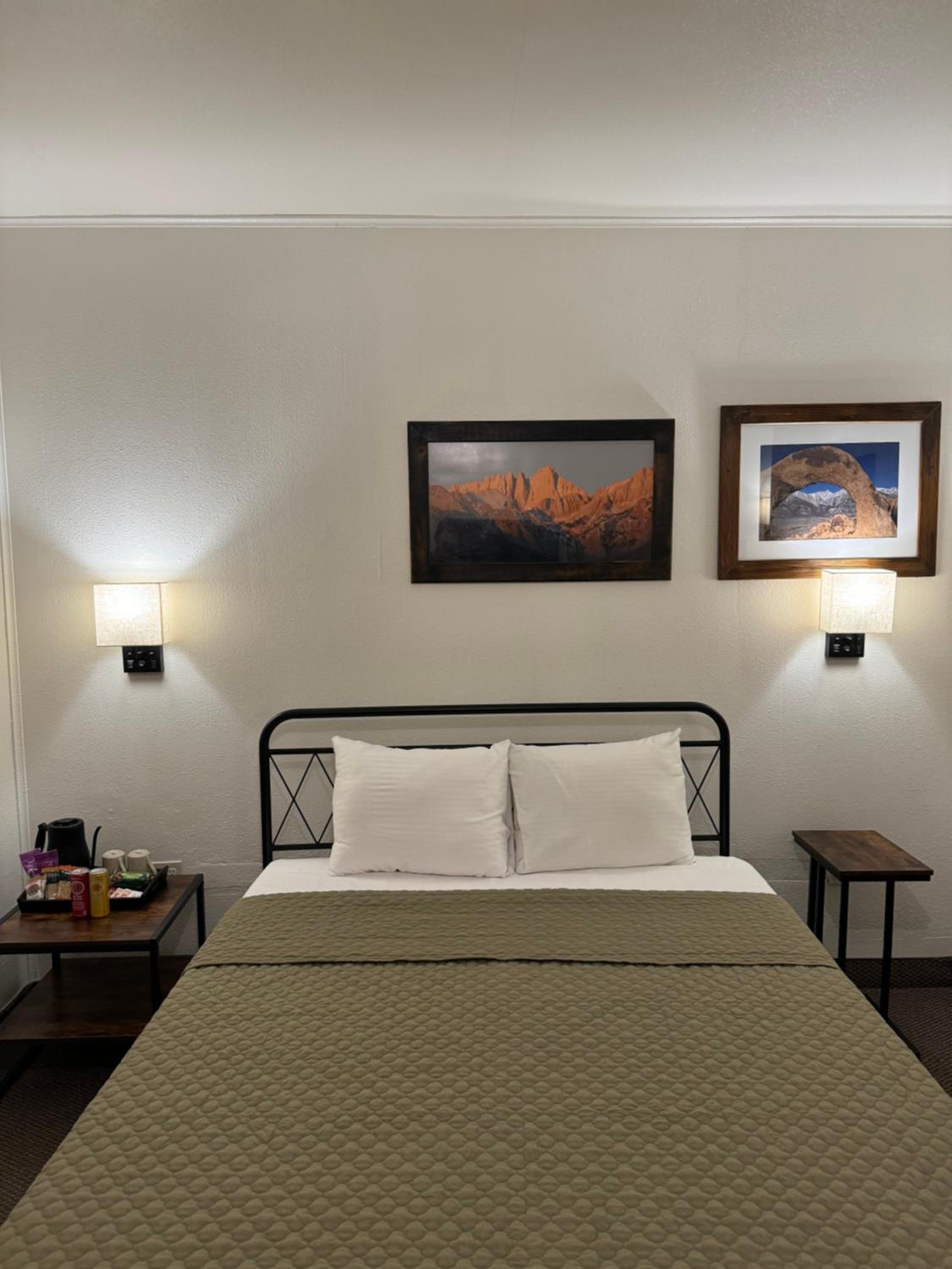 Standard Queen Room photo 1