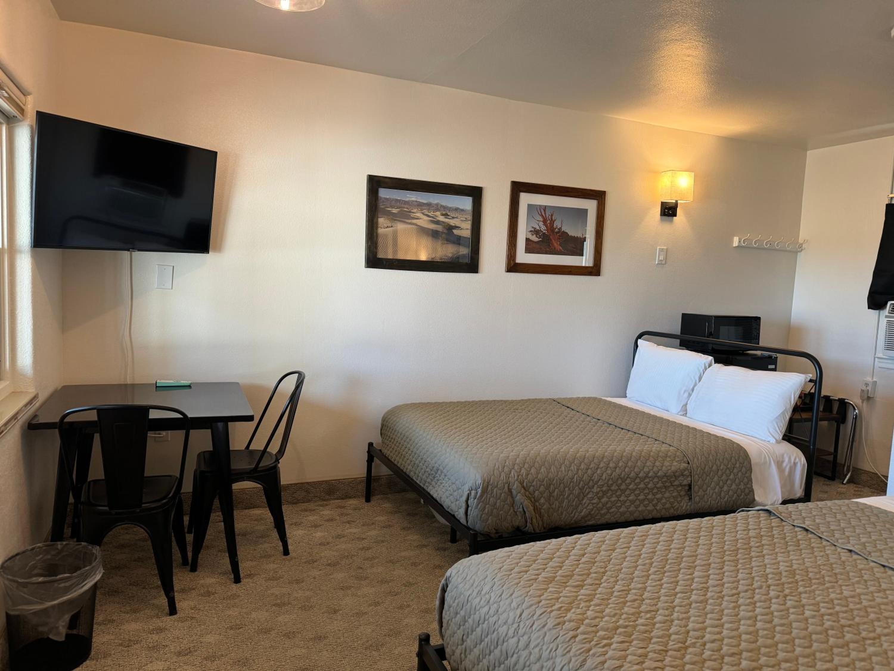 Double Room with Extra Bed photo 2
