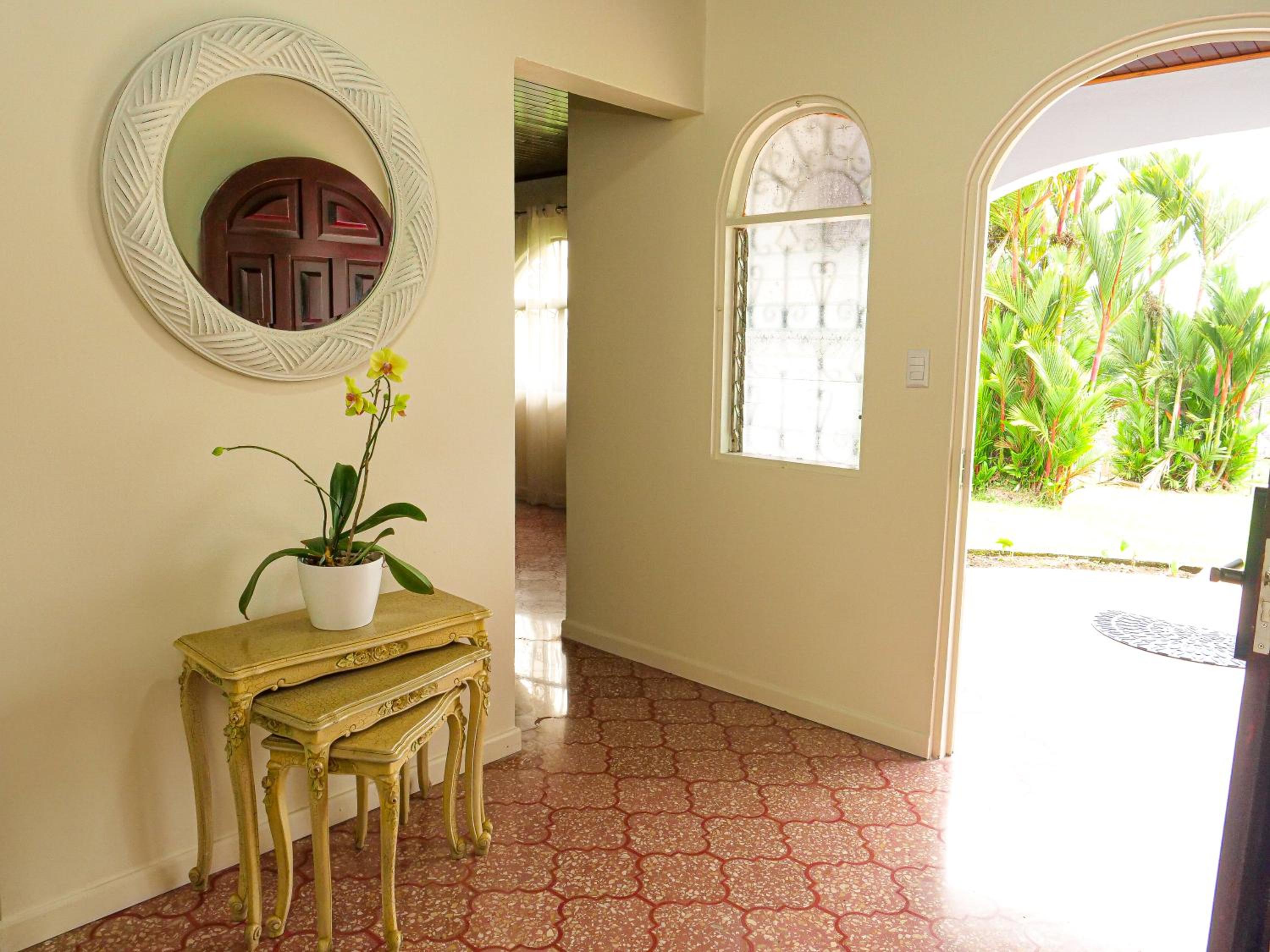 Four-Bedroom House photo 1
