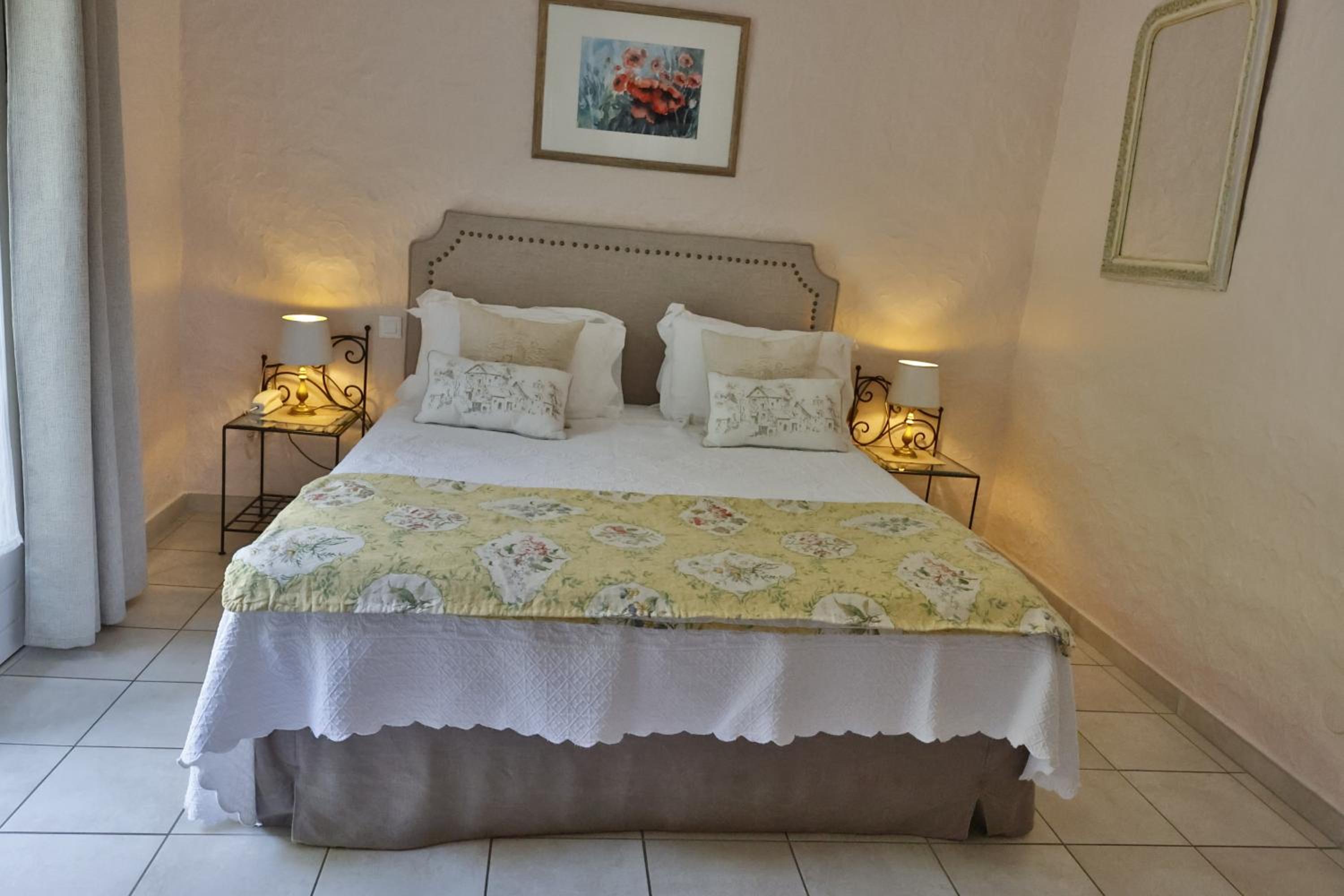 Comfort Room photo 3