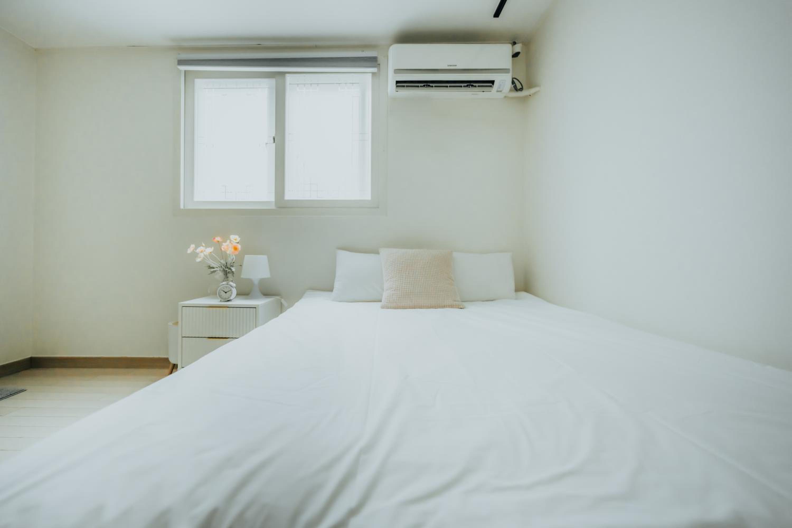 Double Room - Photo 6
