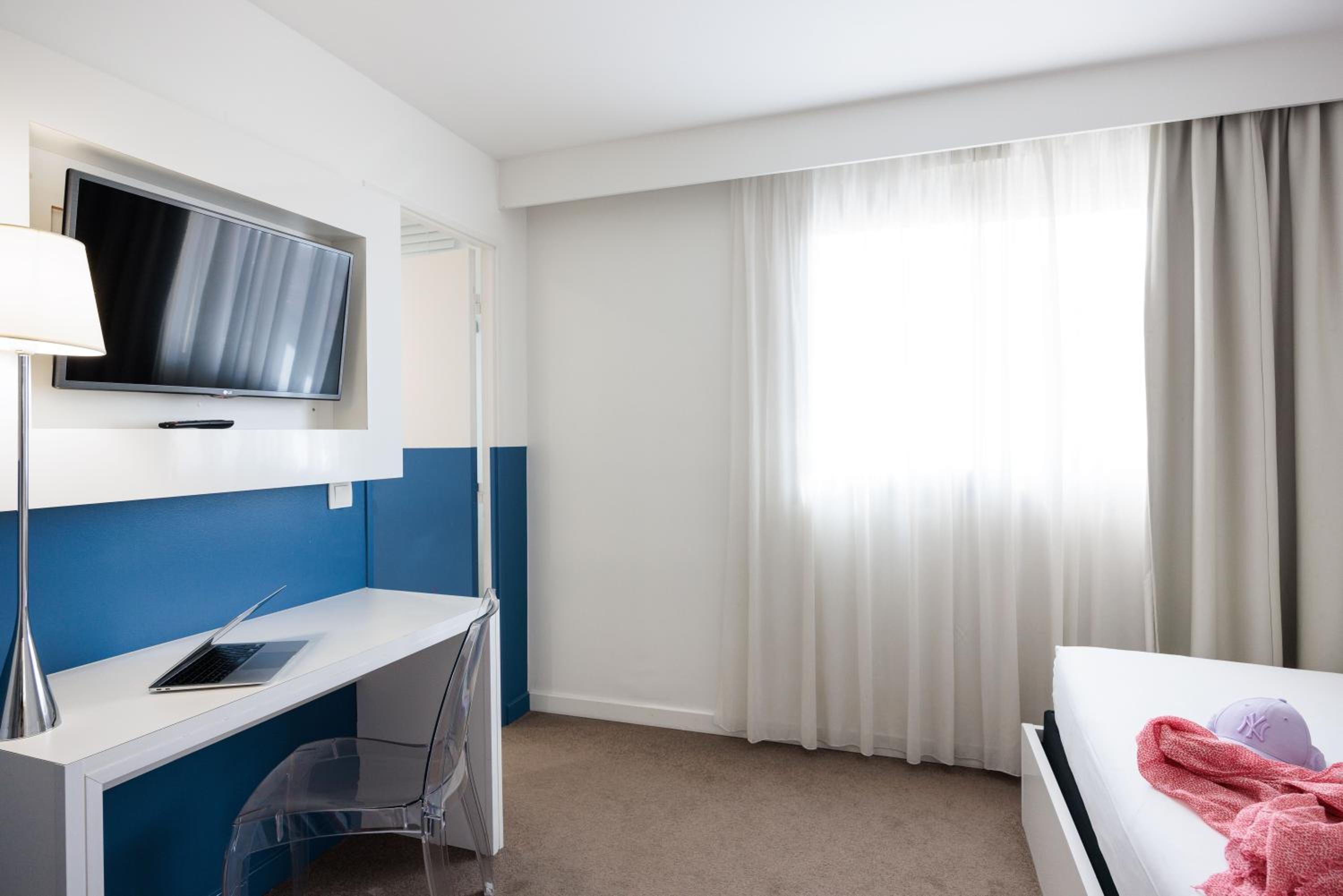 Classic Double Room - Photo 7