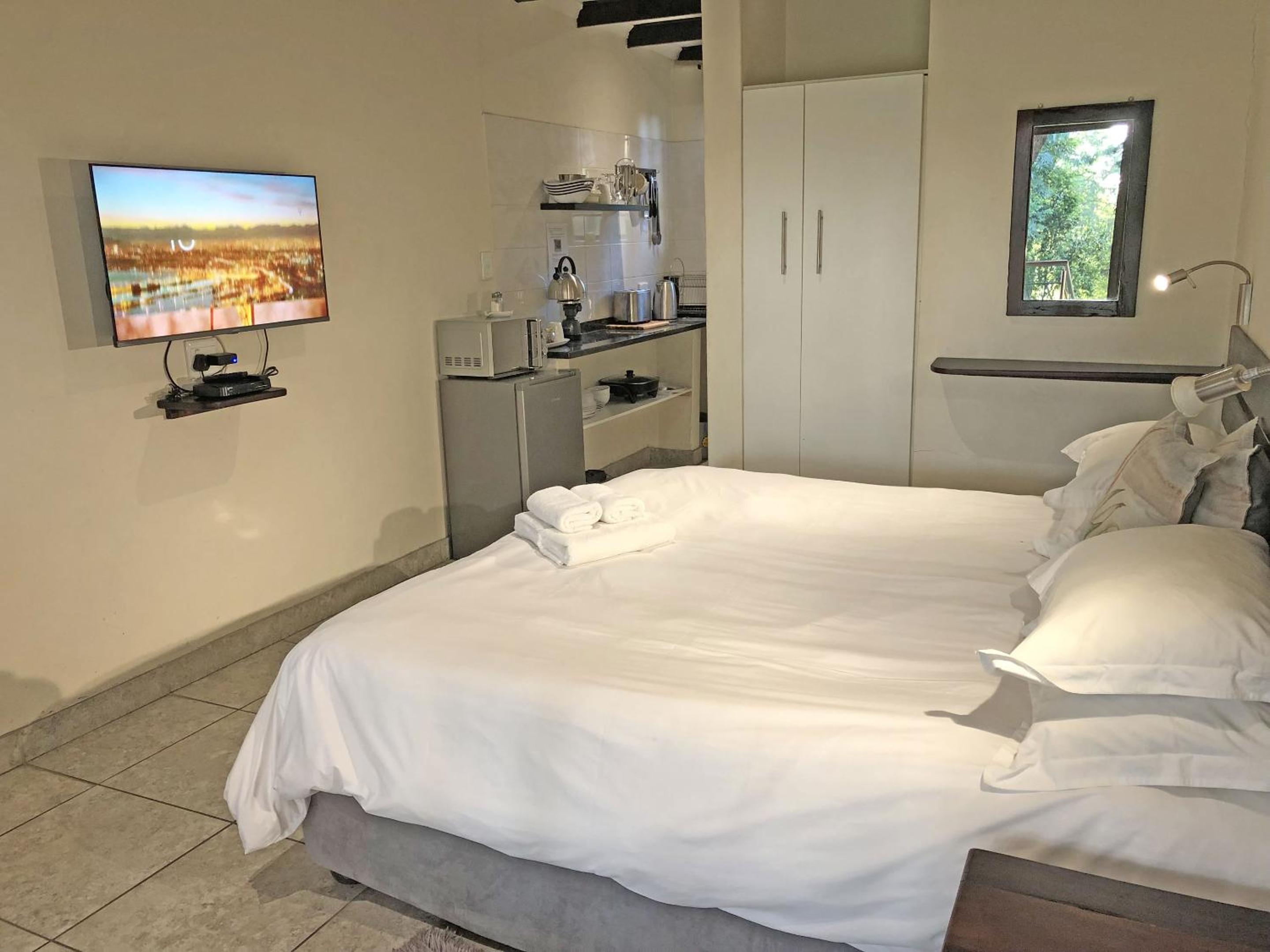  Double Room - Photo 16