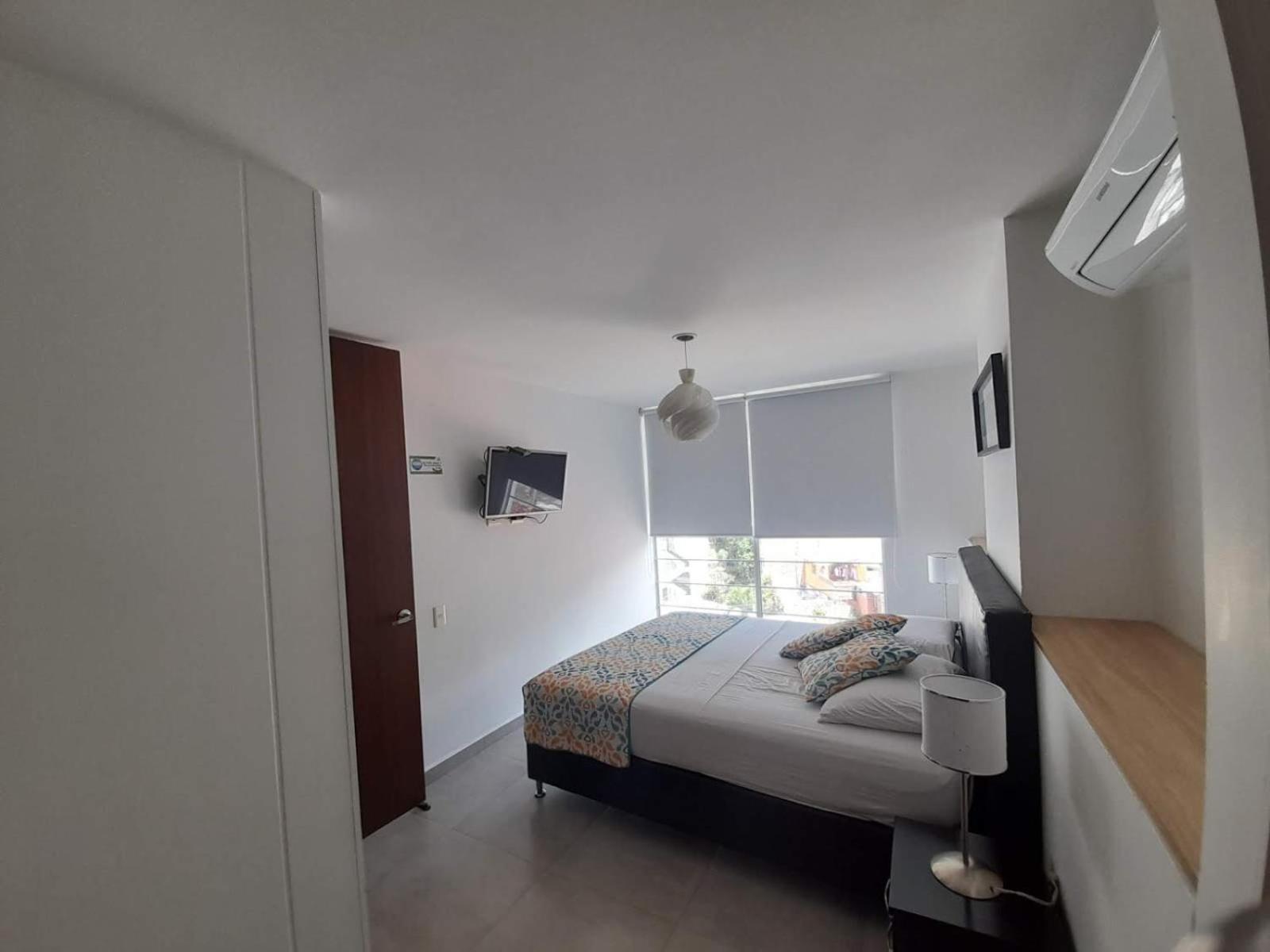 Apartment photo 2