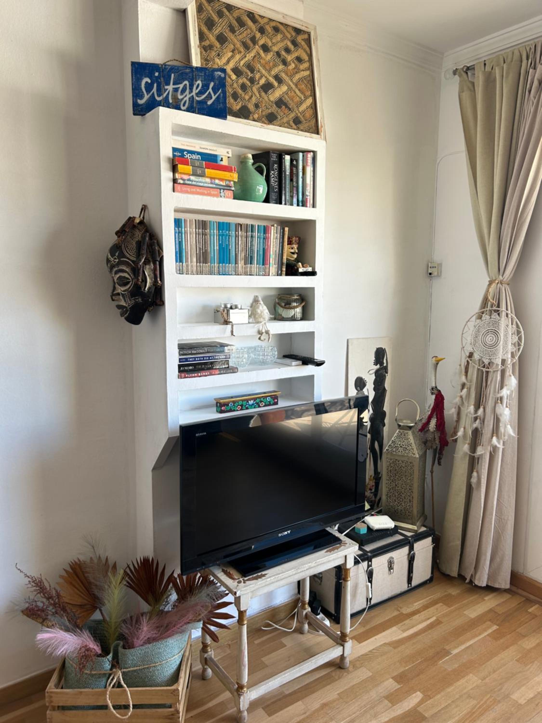 Two-Bedroom Apartment - Photo 10