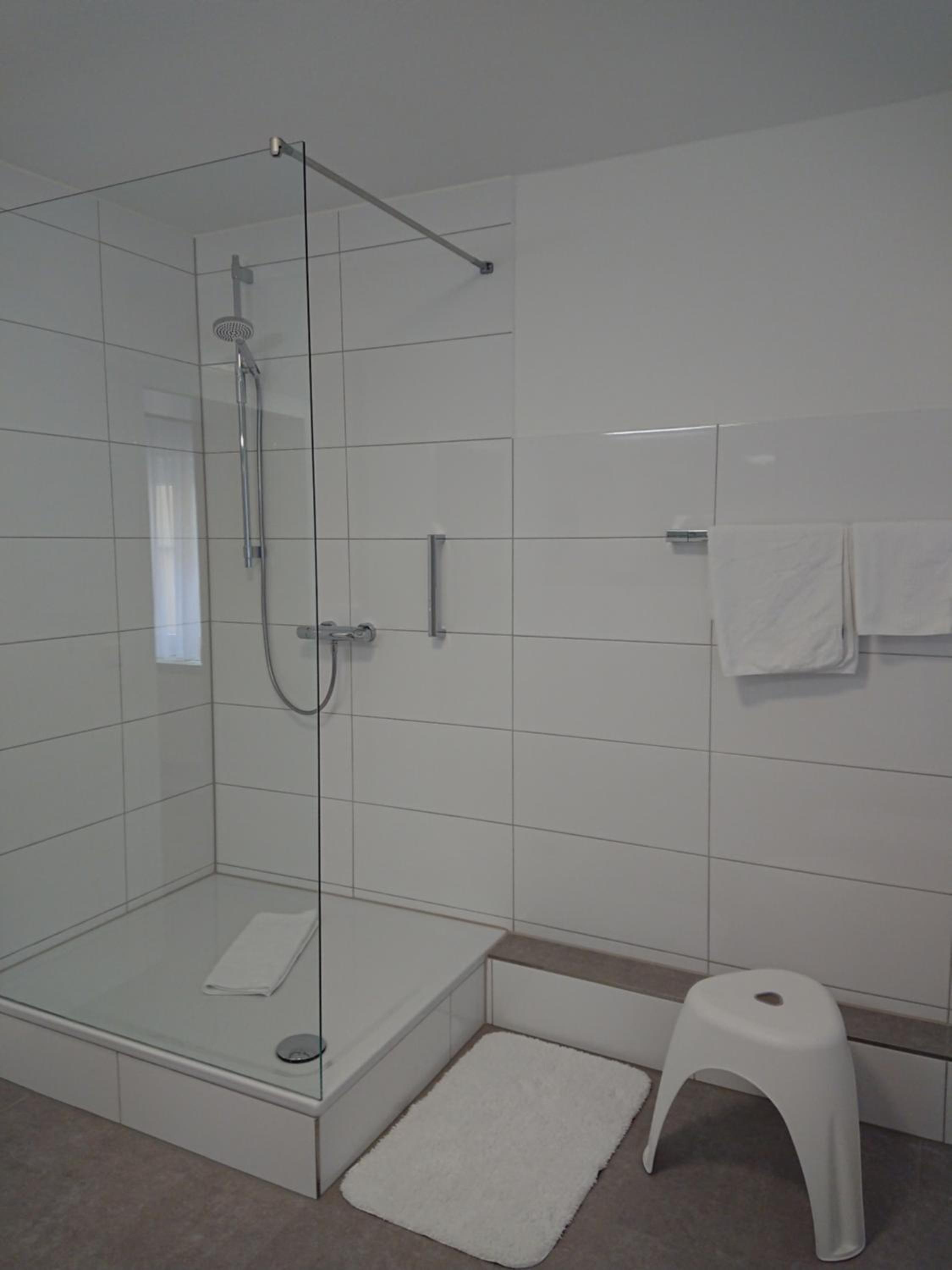 Standard Family Room - Photo 2