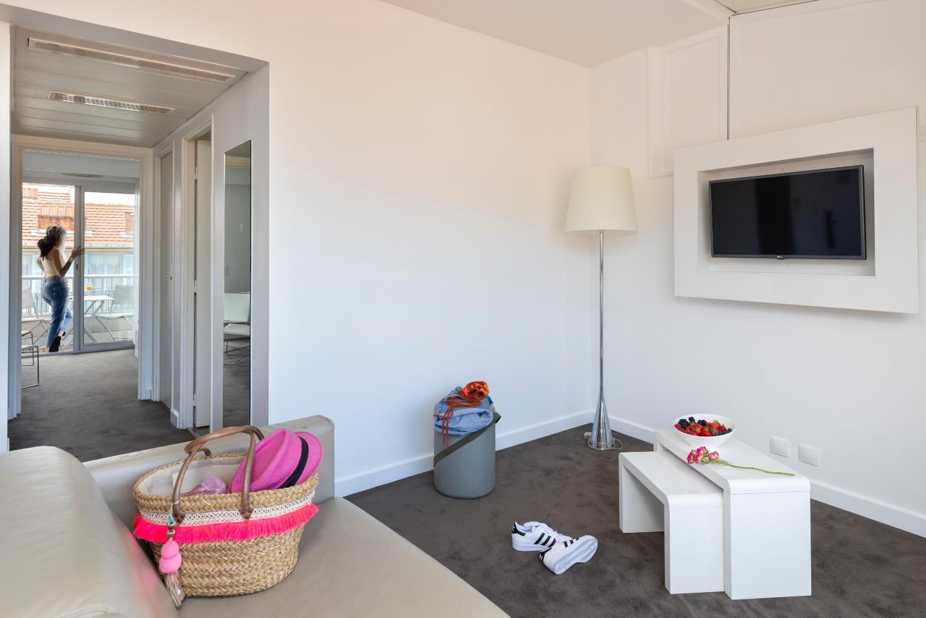 Standard Family Suite - Photo 15