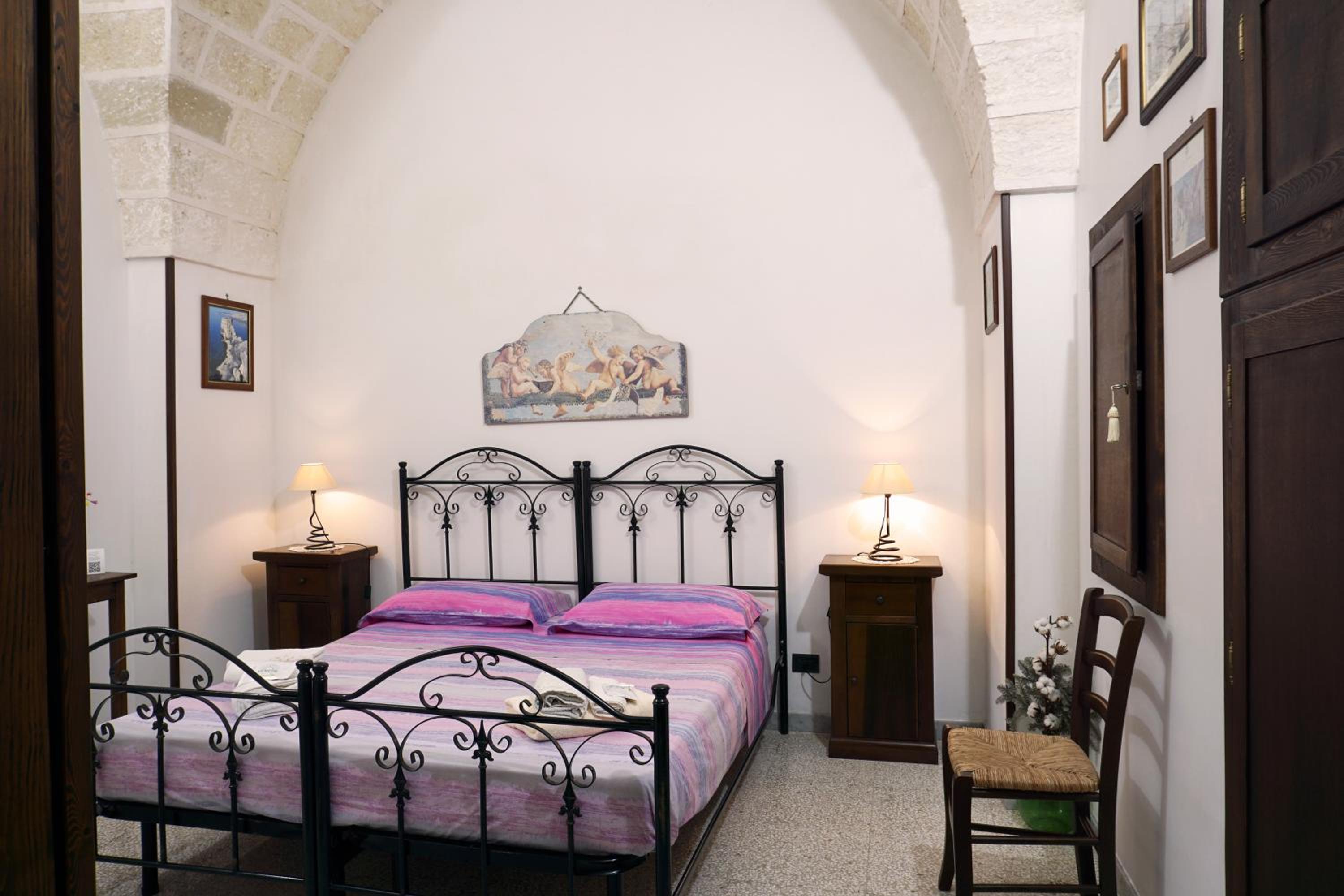 Double Room With Private Bathroom photo 3