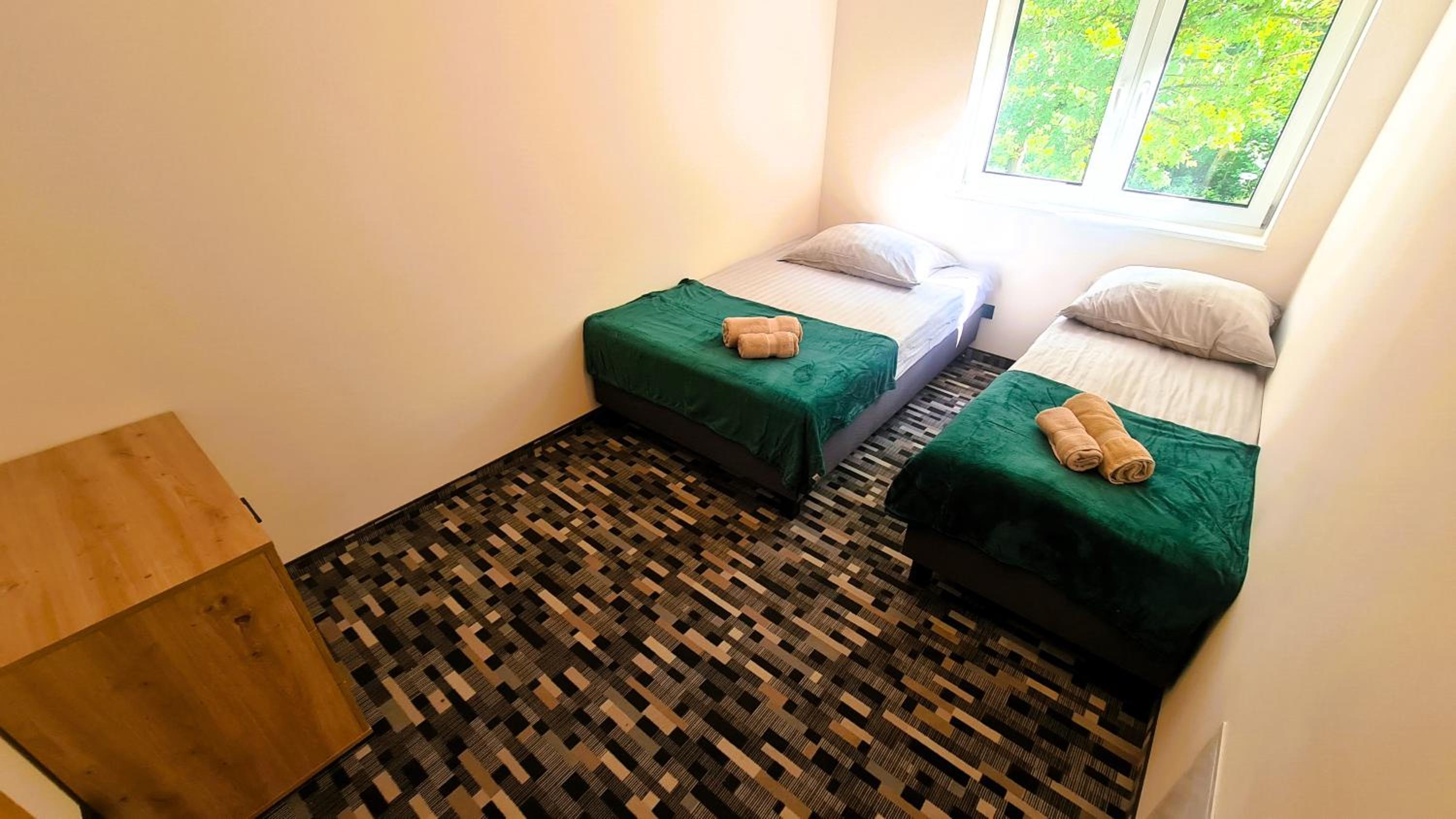 Two-Bedroom Chalet, photo 6