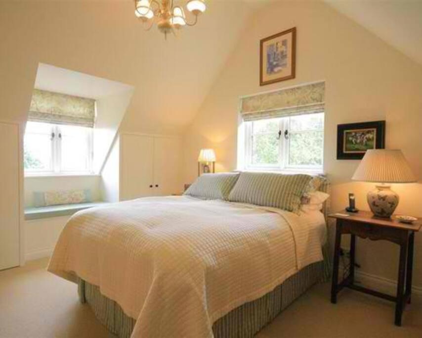Three-Bedroom House photo 1
