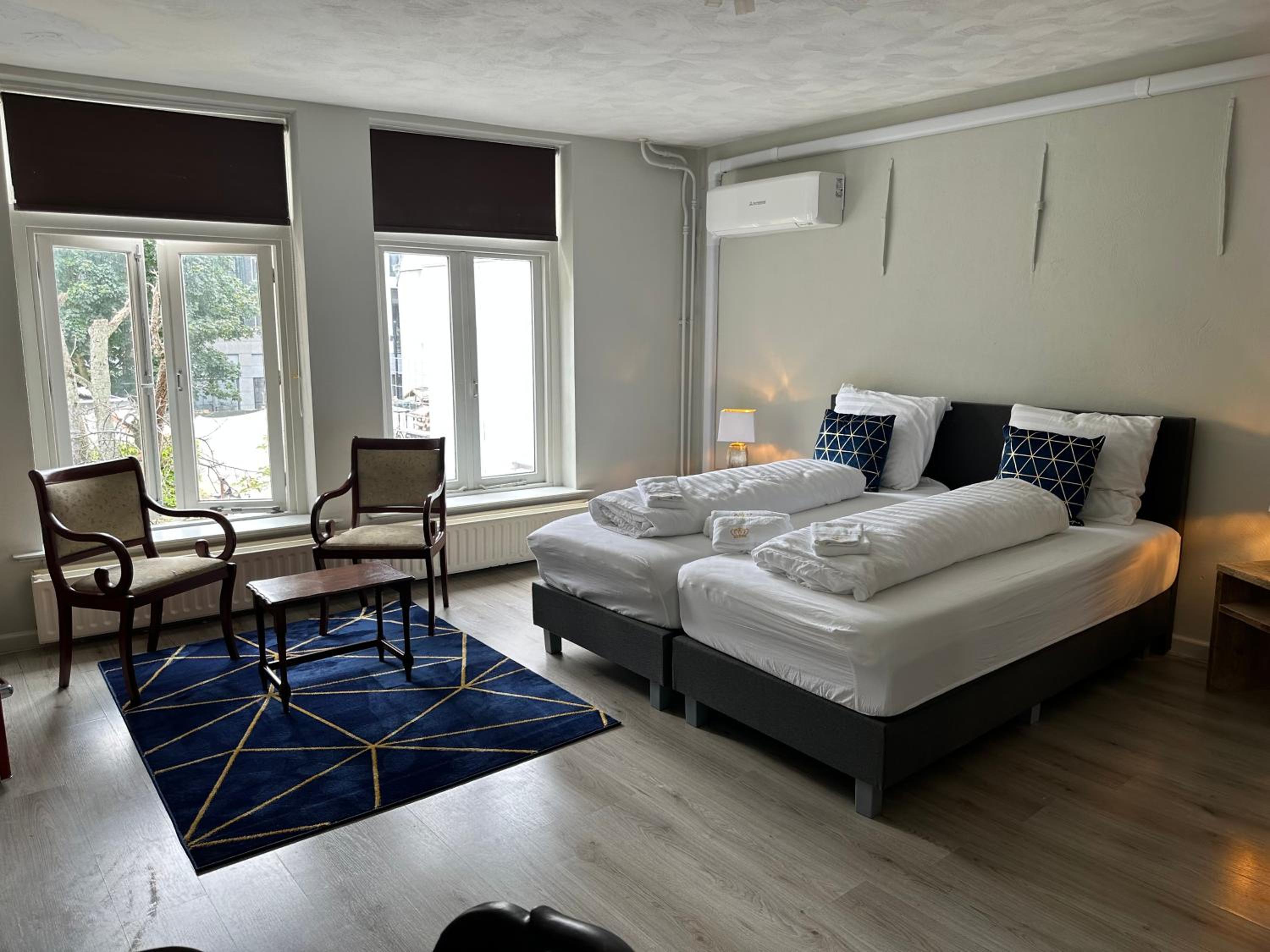Deluxe Double Room - Photo 1