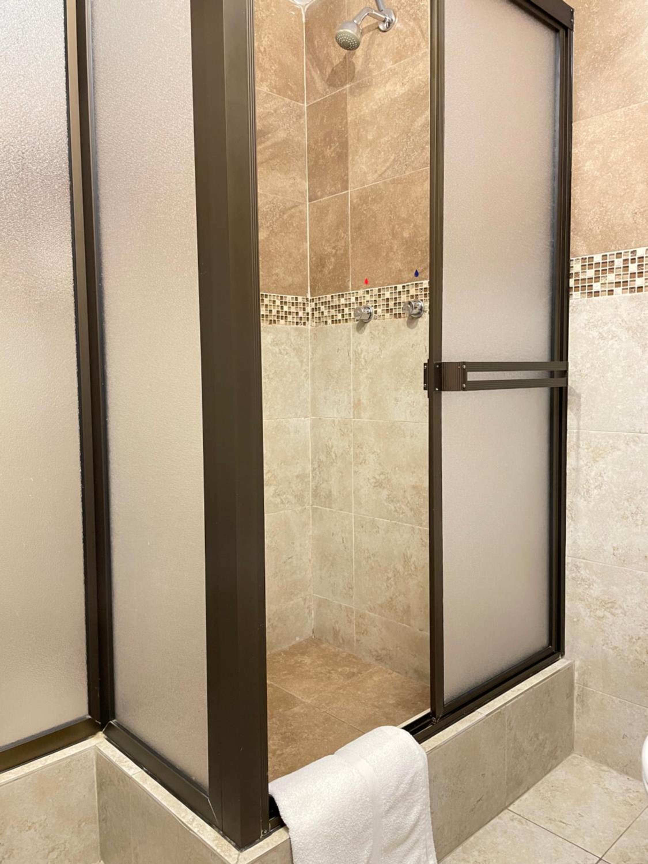 Superior Triple Room photo 2