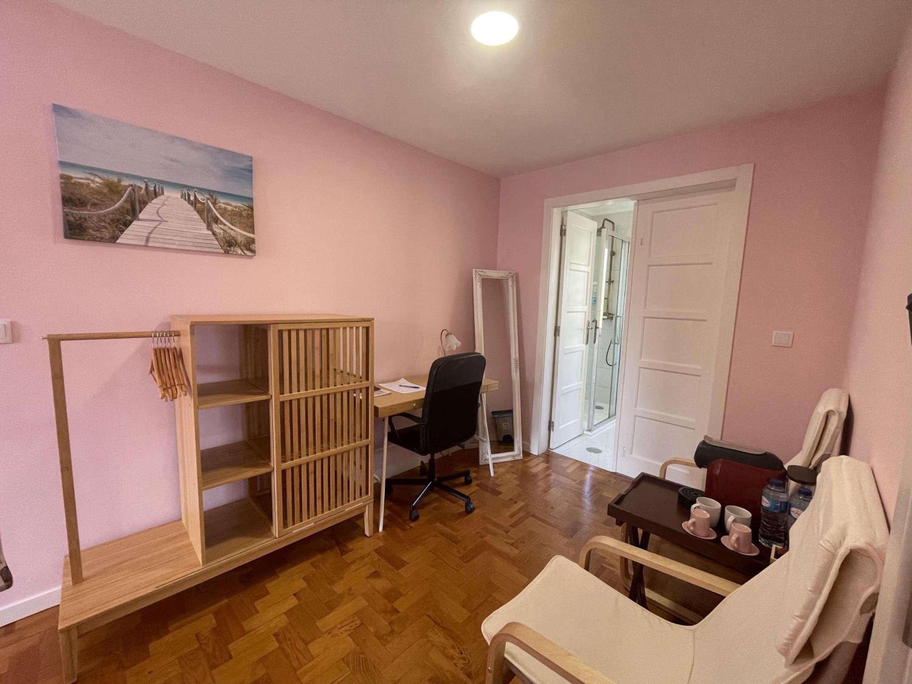 Superior King Room photo 2