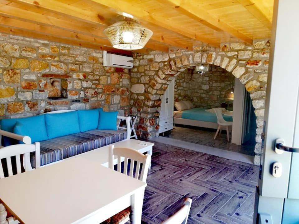 Villa with Sea View photo 1