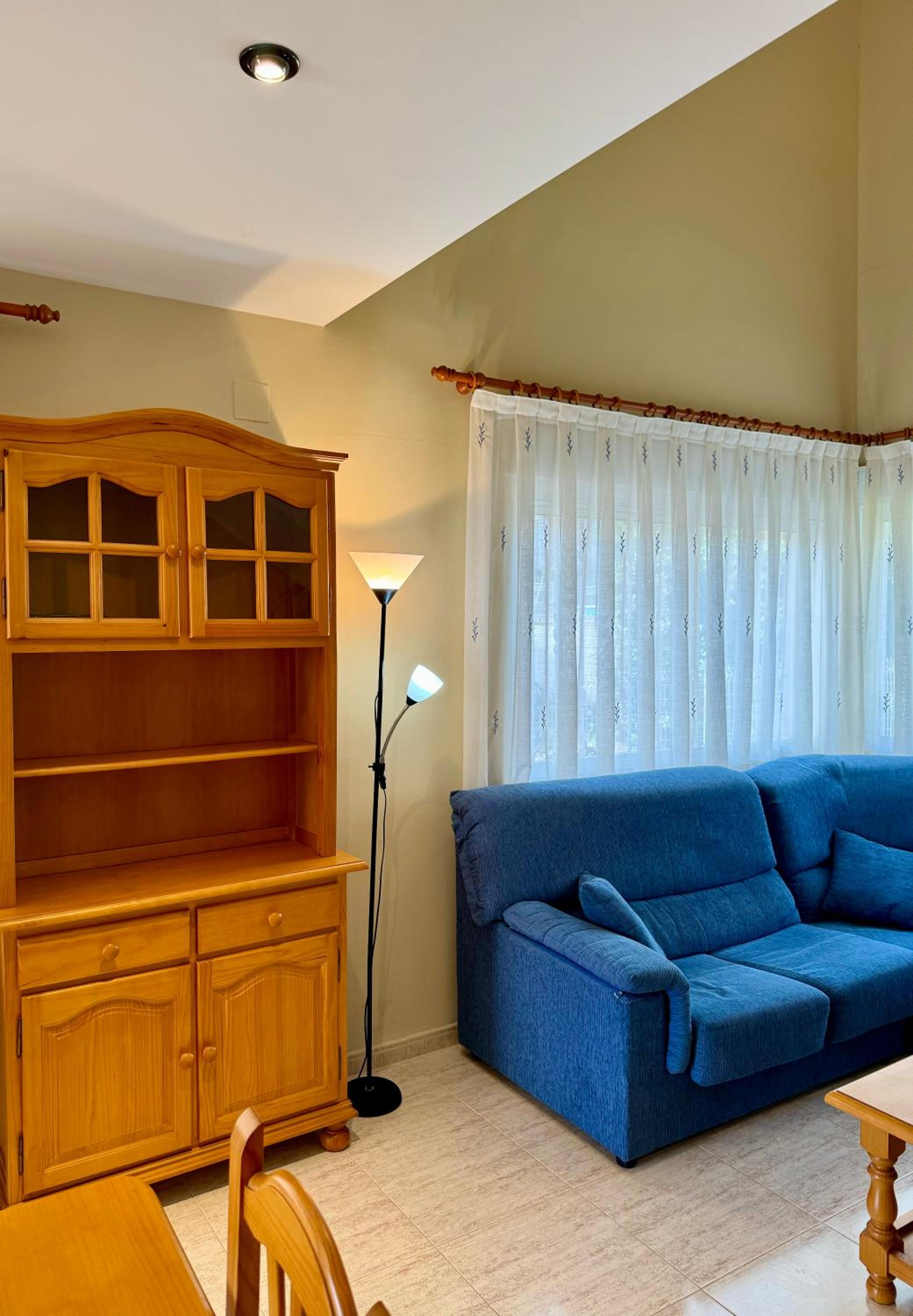 Three-Bedroom House photo 2
