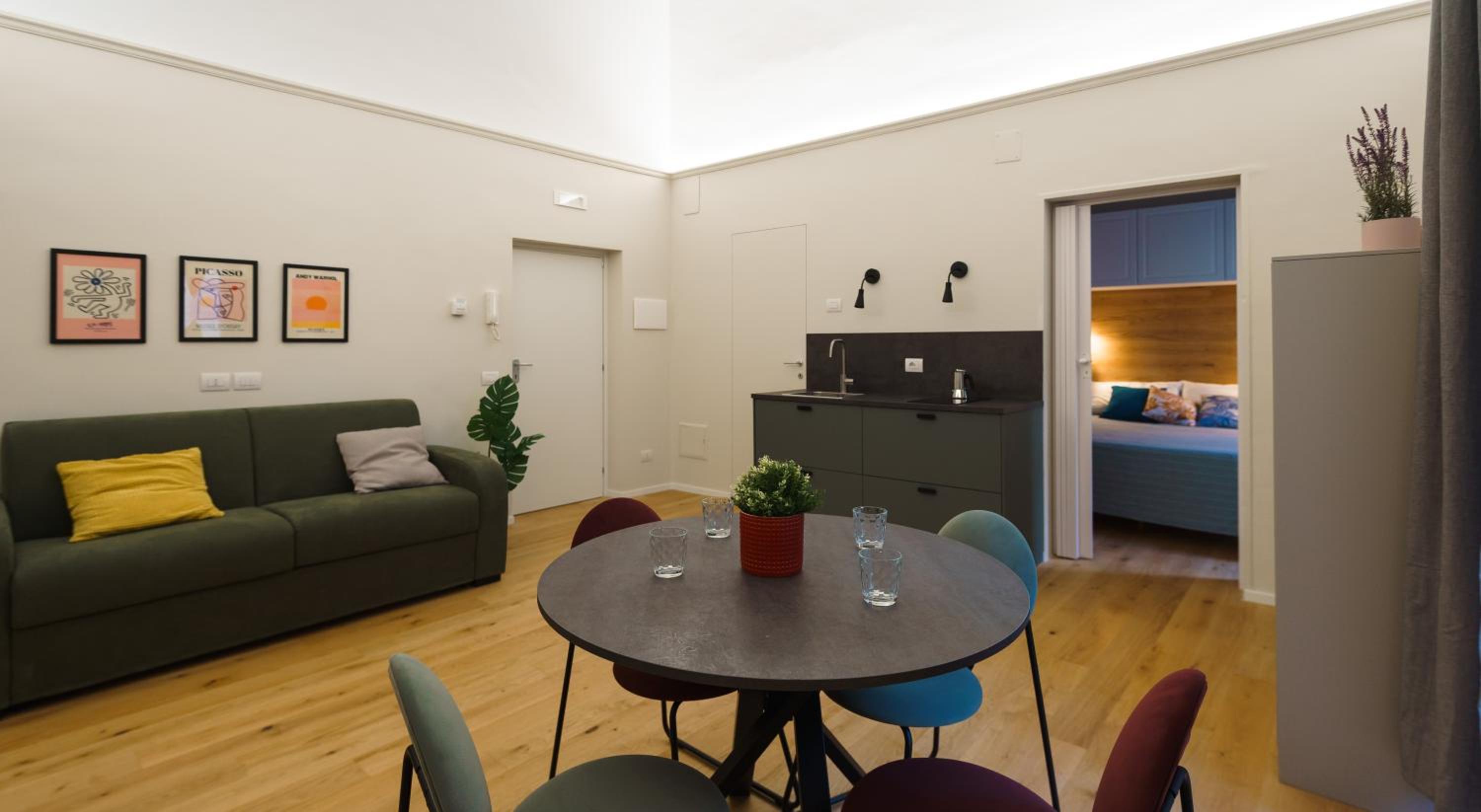 One-Bedroom Apartment