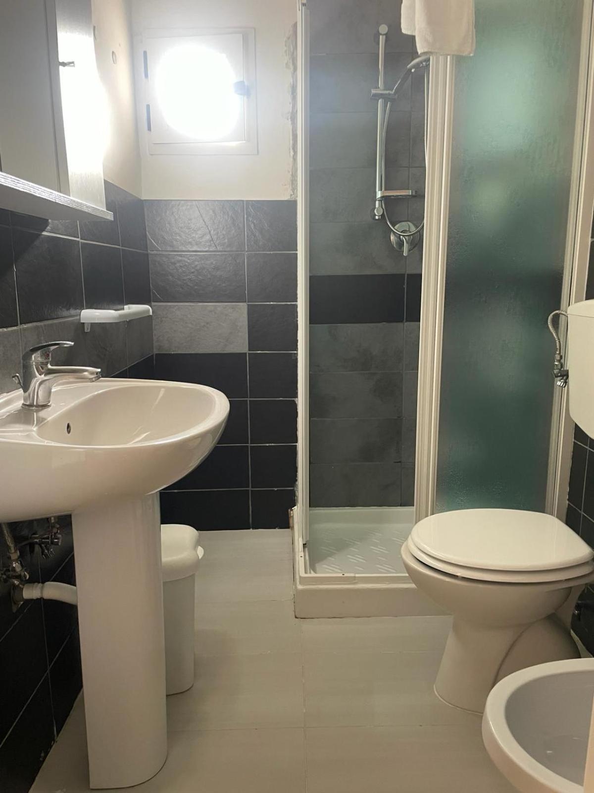 Small Double Room photo 3