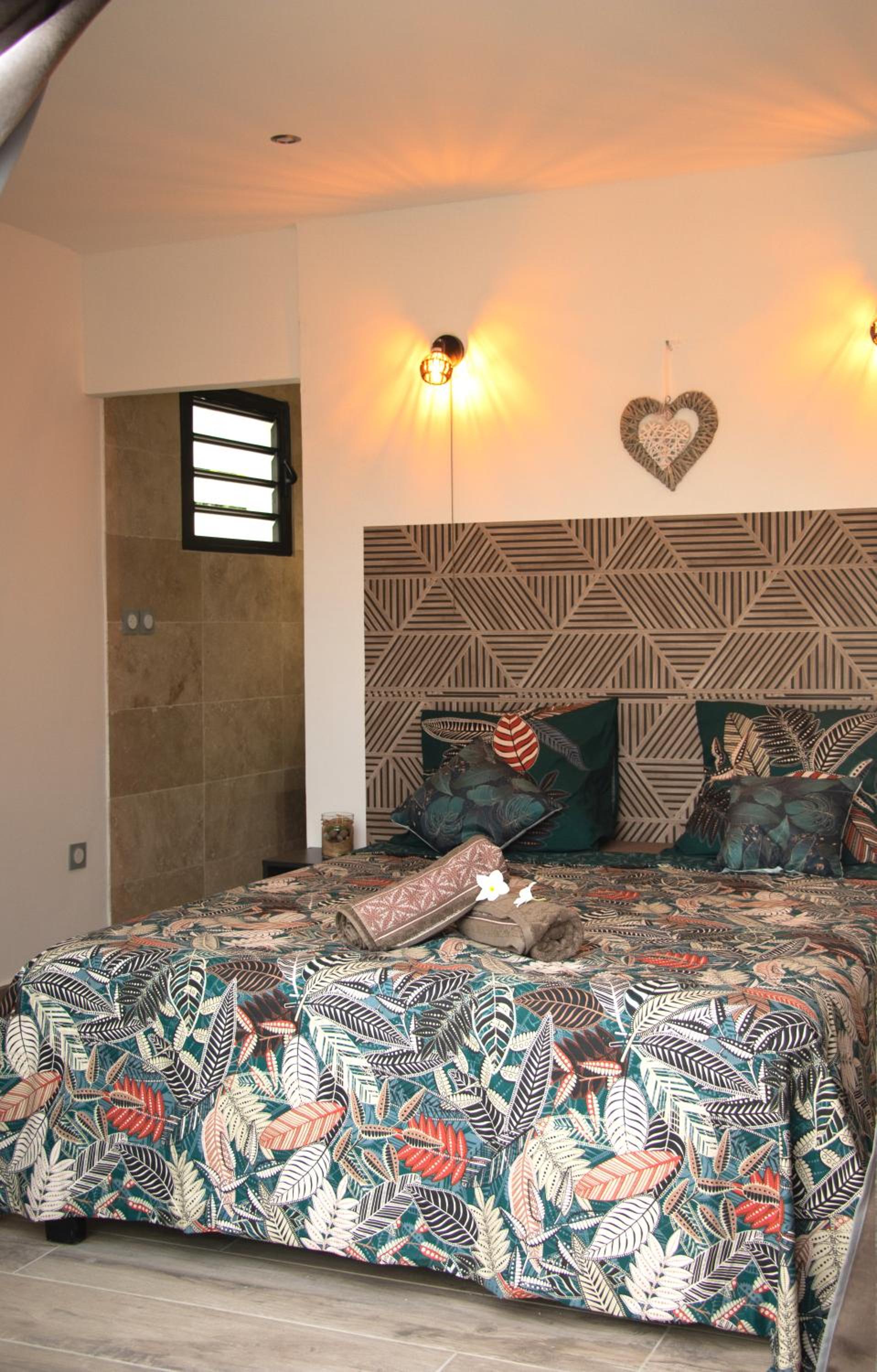 Three-Bedroom Villa photo 2