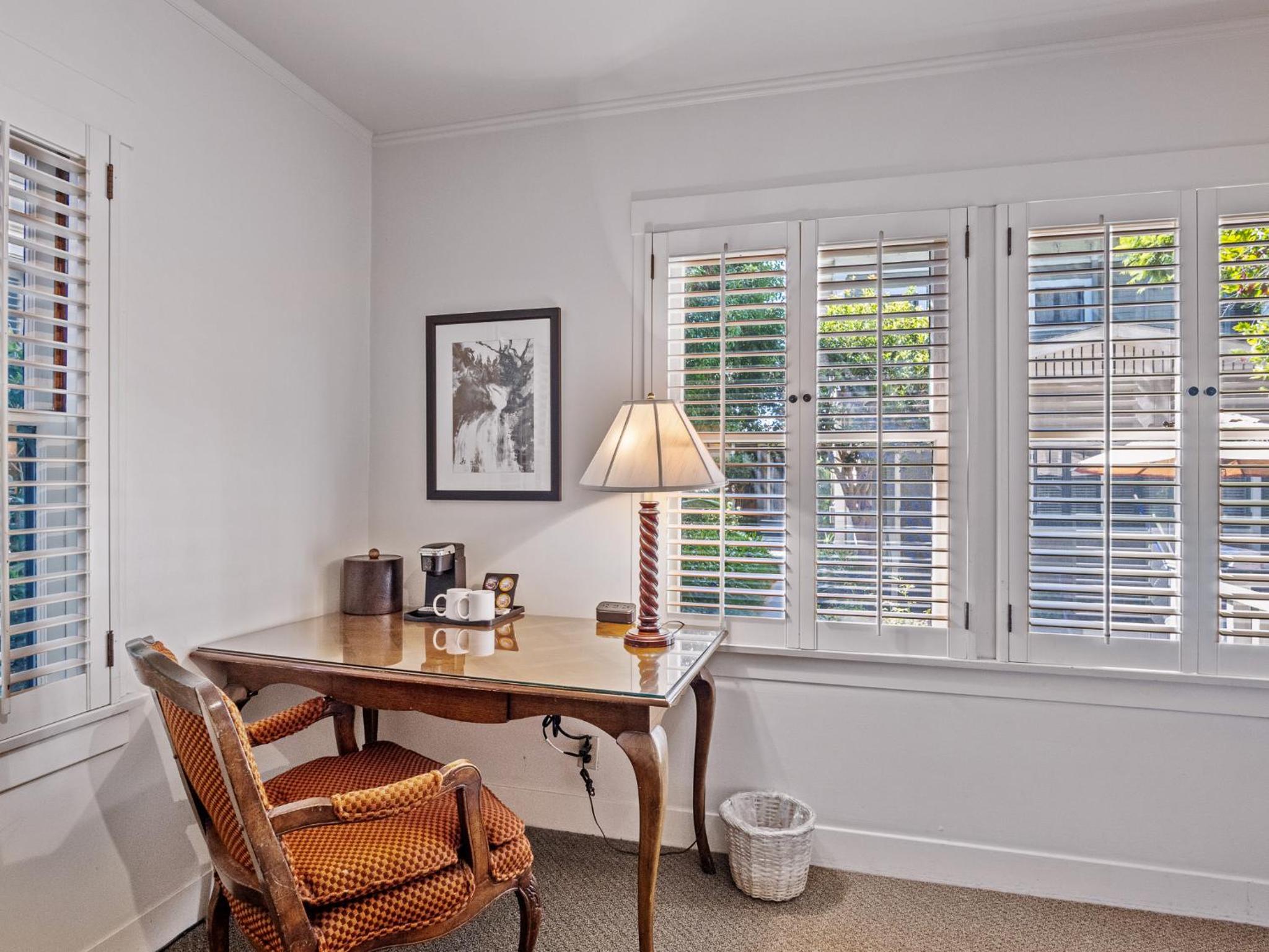 Double Queen Room - Photo 1