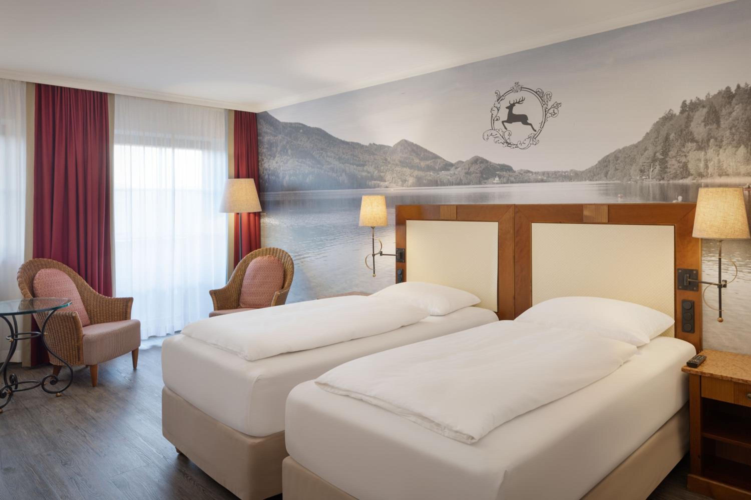 Comfort Twin Room with Two Twin Beds and Garden View - Photo 3