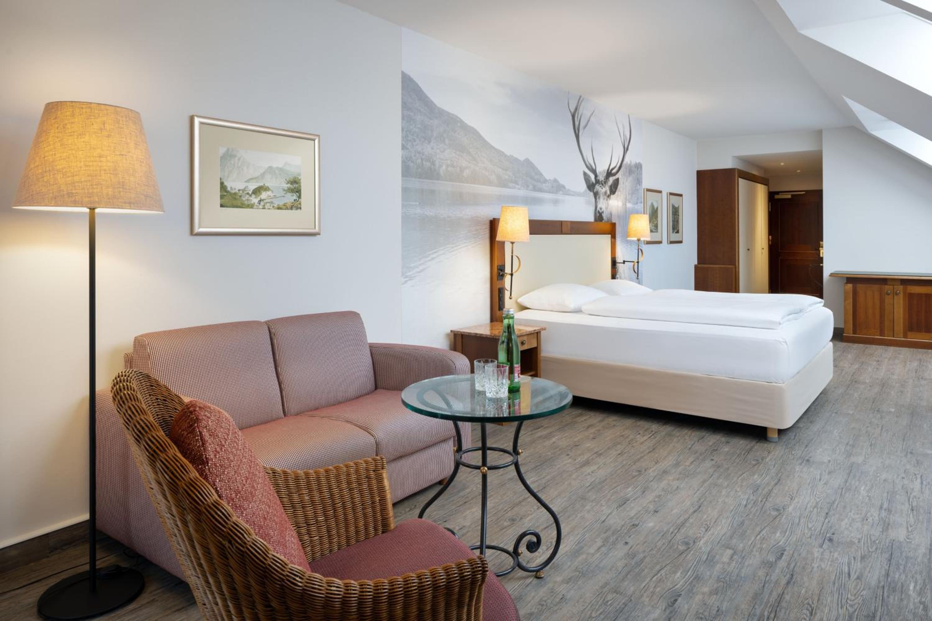 Grand Deluxe King Room with Garden View - Photo 6