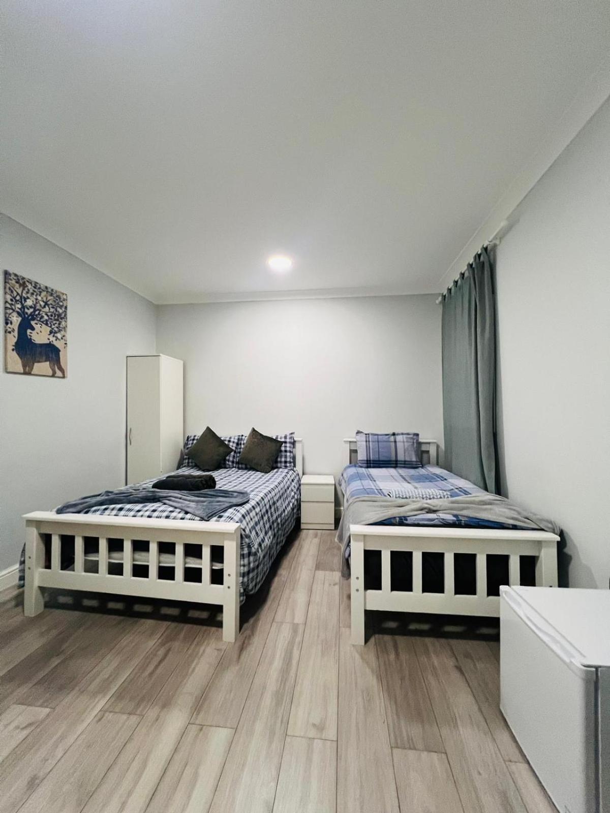 One-Bedroom Apartment photo 3