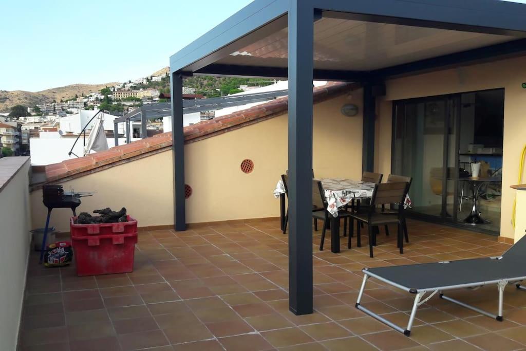 Apartment - Split Level photo 3