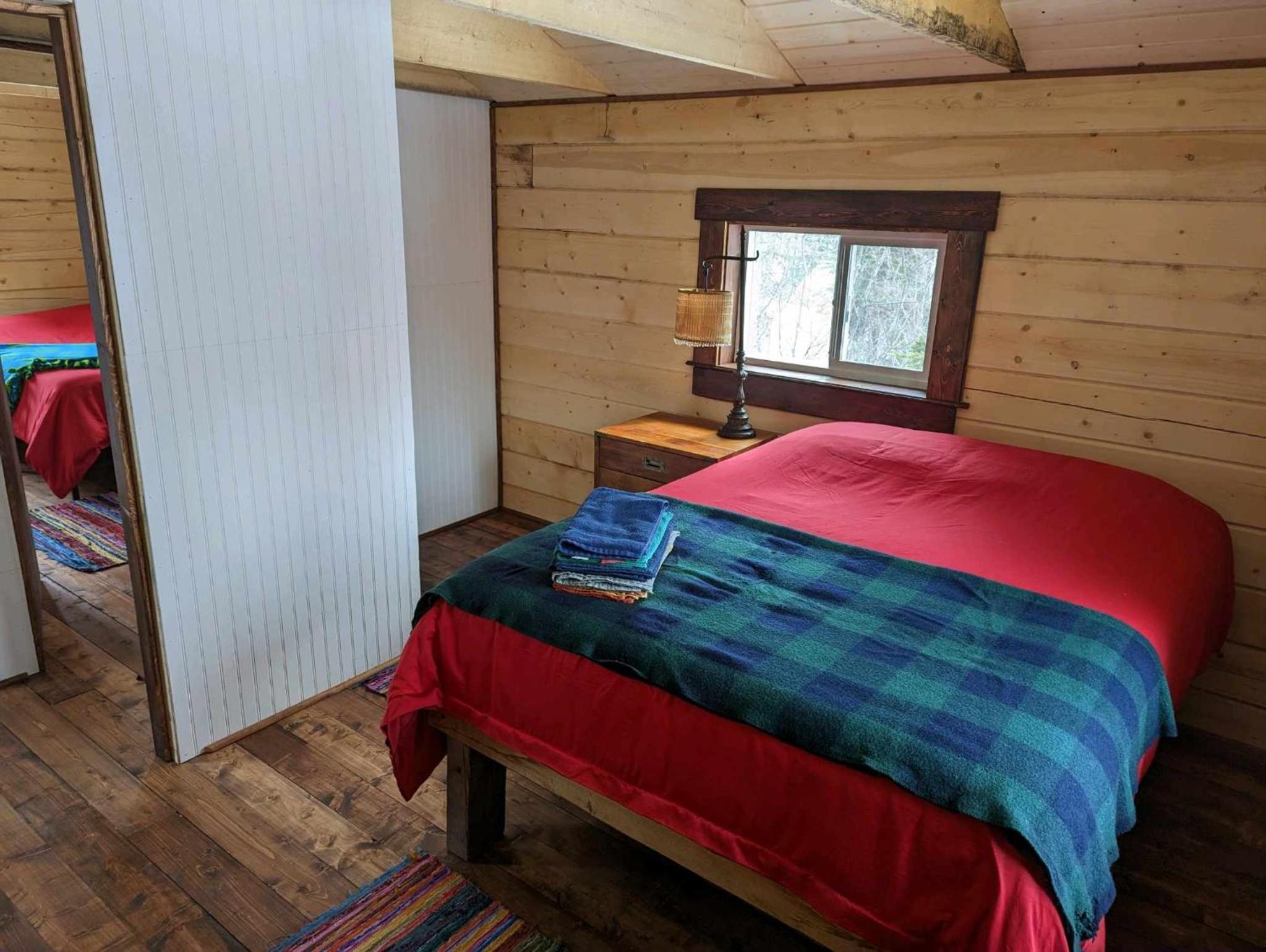 Two-Bedroom House - Photo 22