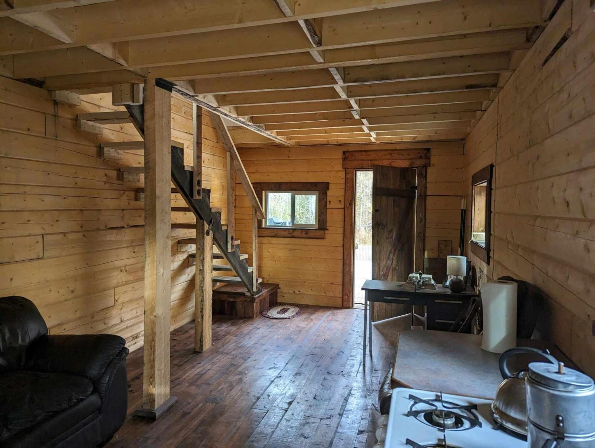 Two-Bedroom House - Photo 23