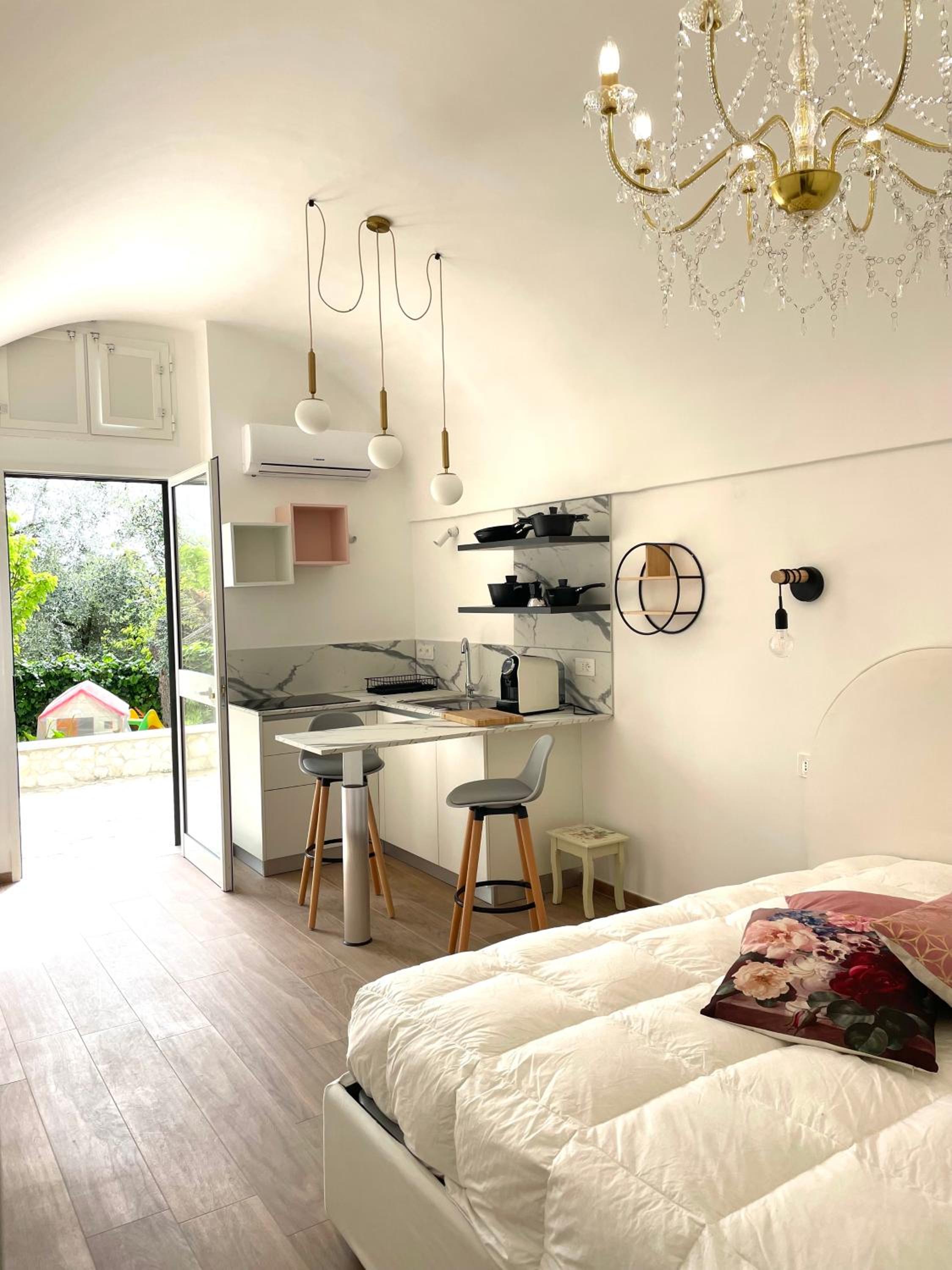 Junior Suite with Garden View