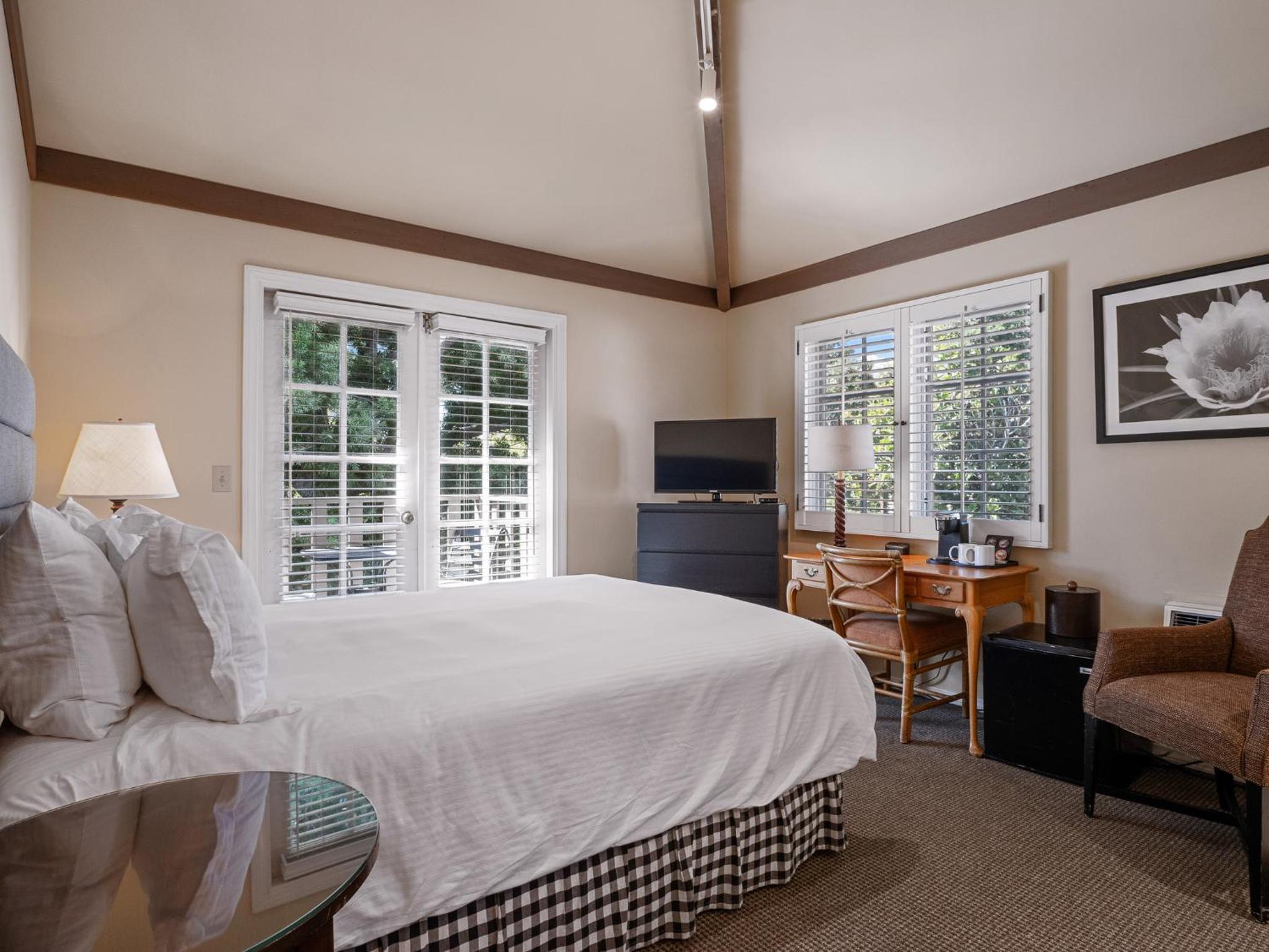 Queen Room - Photo 3