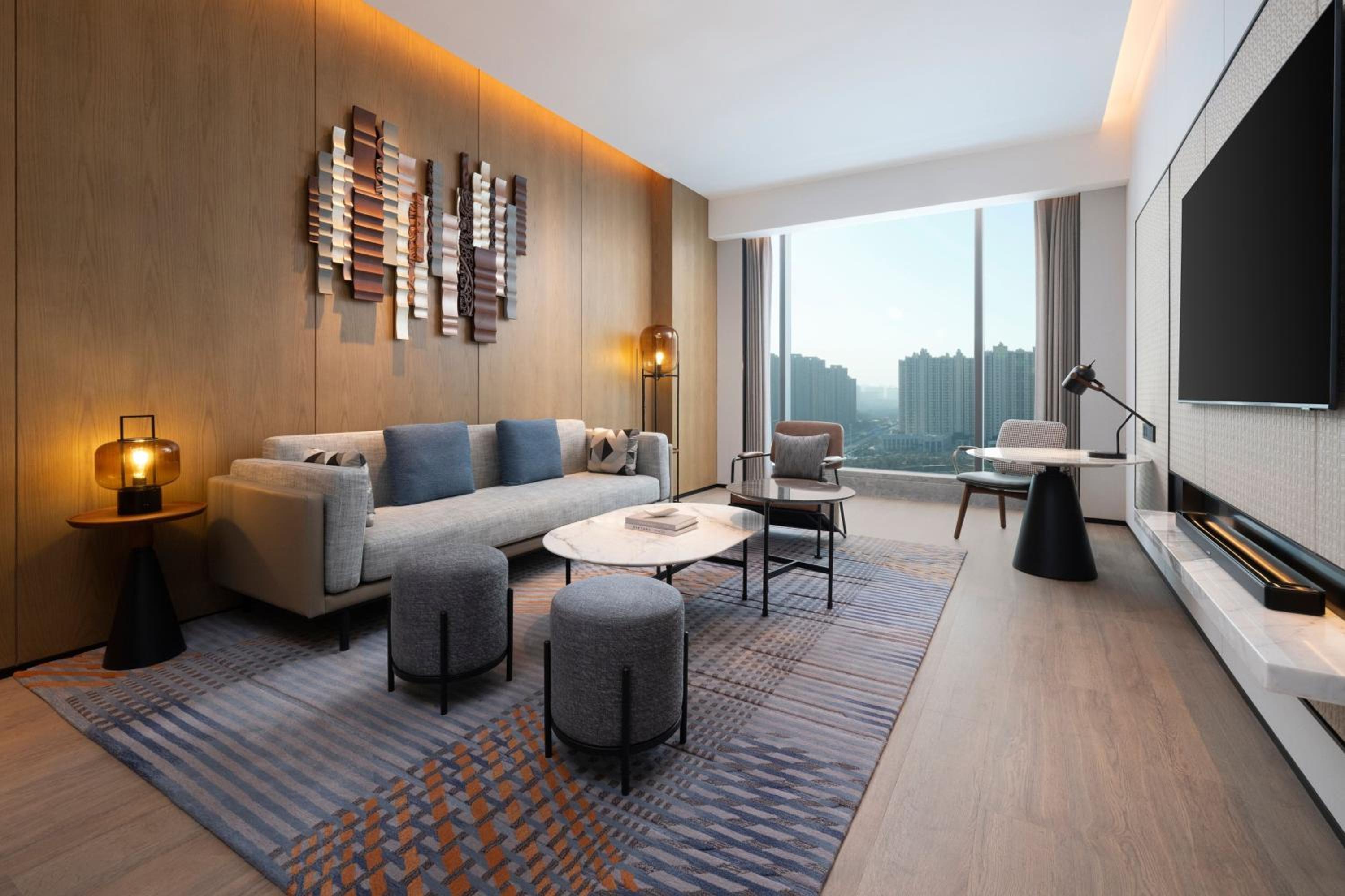 Executive Suite - Club Lounge Access