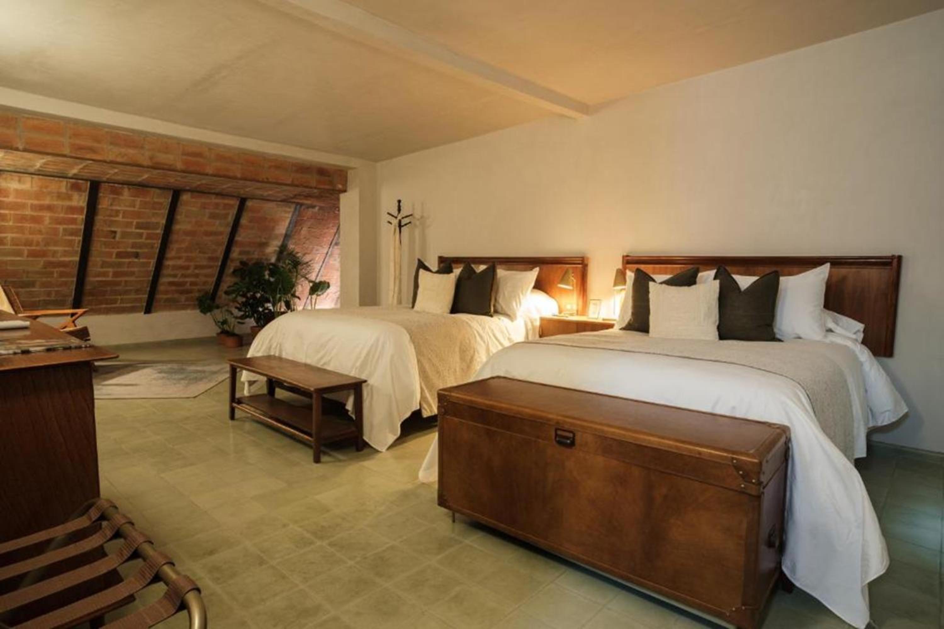 One-Bedroom Suite