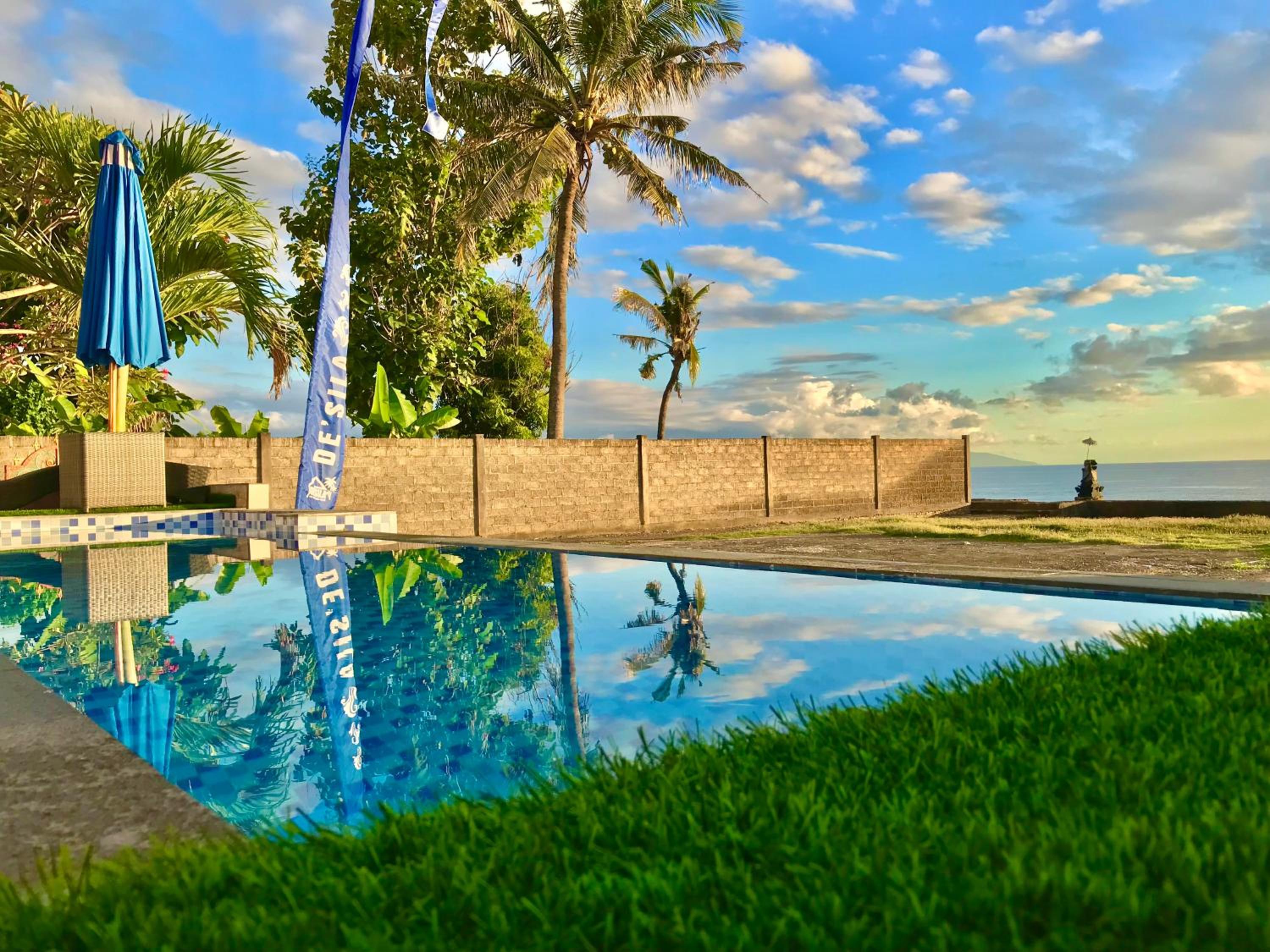 Double Room with Pool View - Photo 31