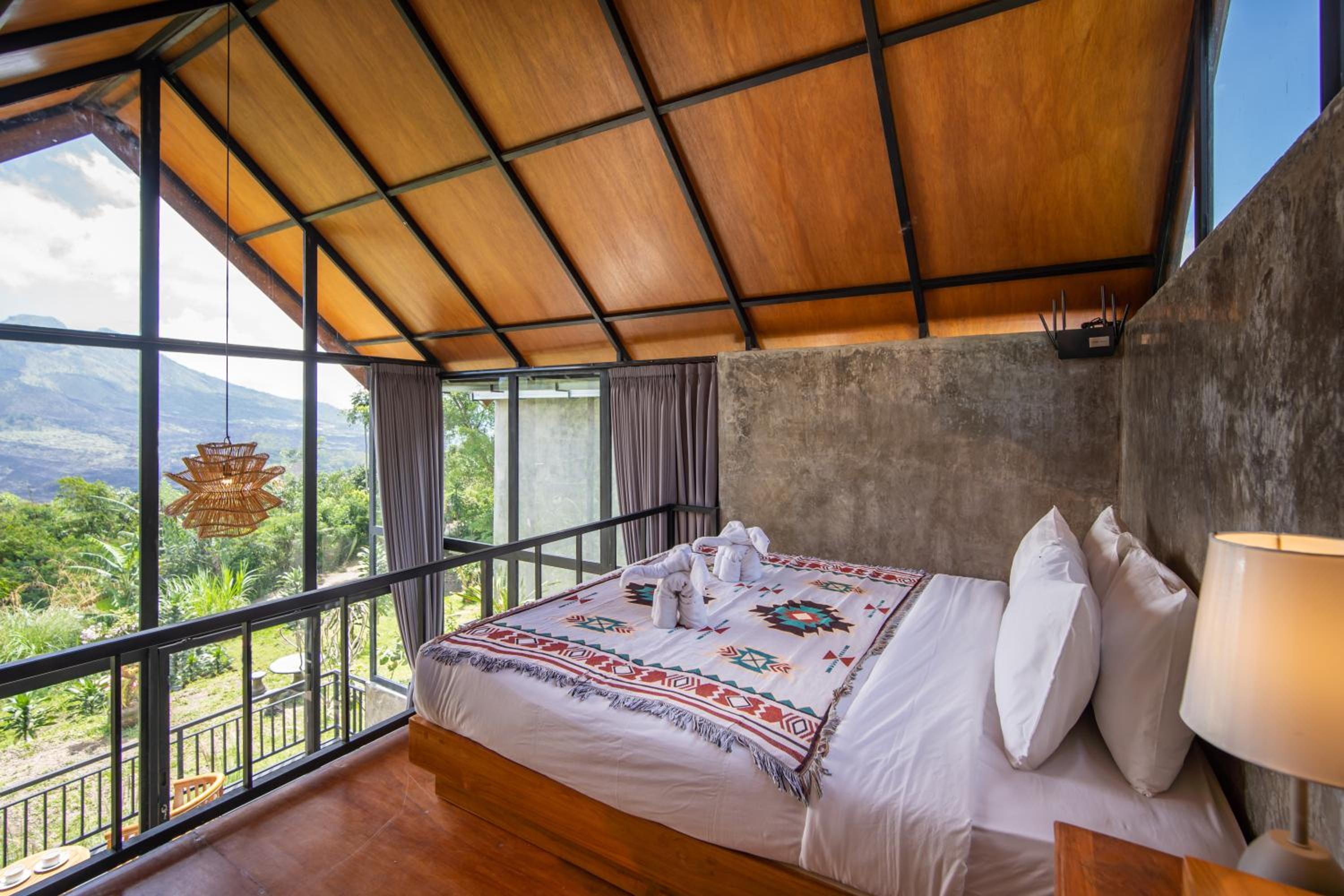 Double Room with Mountain View