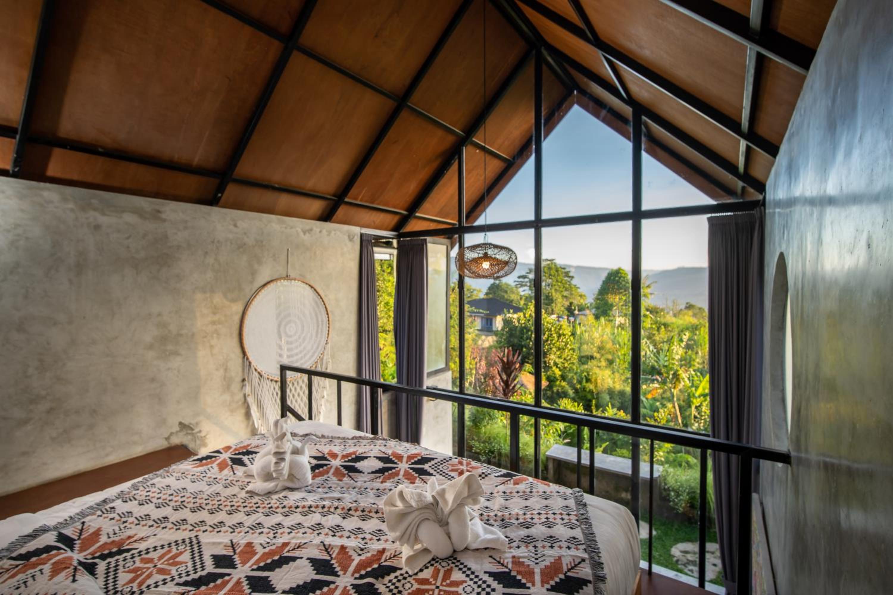 Suite with Mountain View photo 3