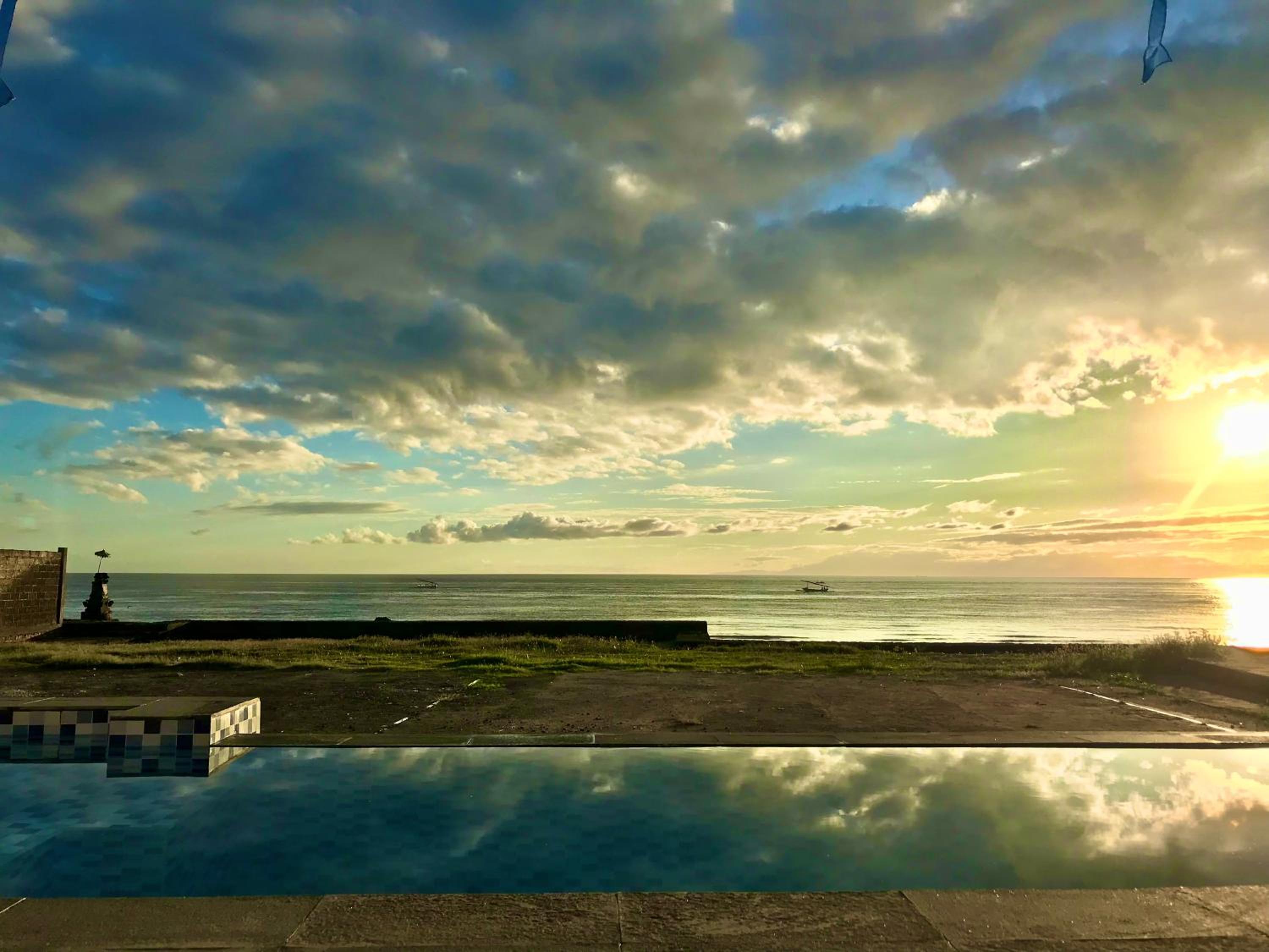 Double Room with Pool View - Photo 22