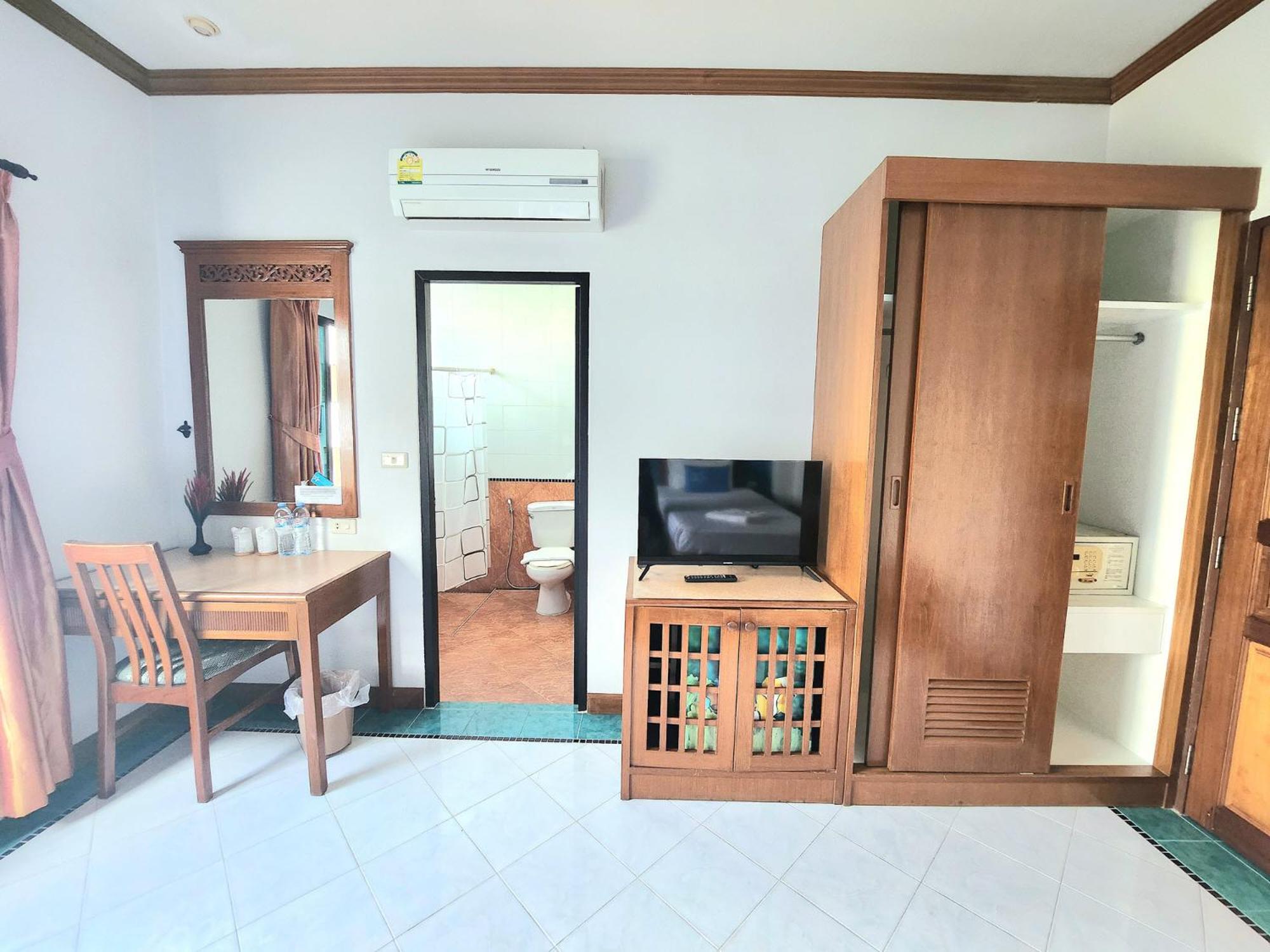 Superior Twin Room - Photo 4
