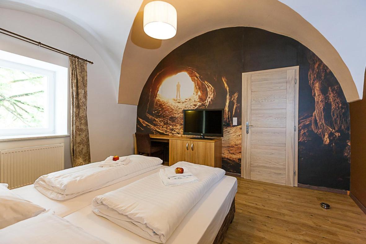 Double or Twin Room photo 1