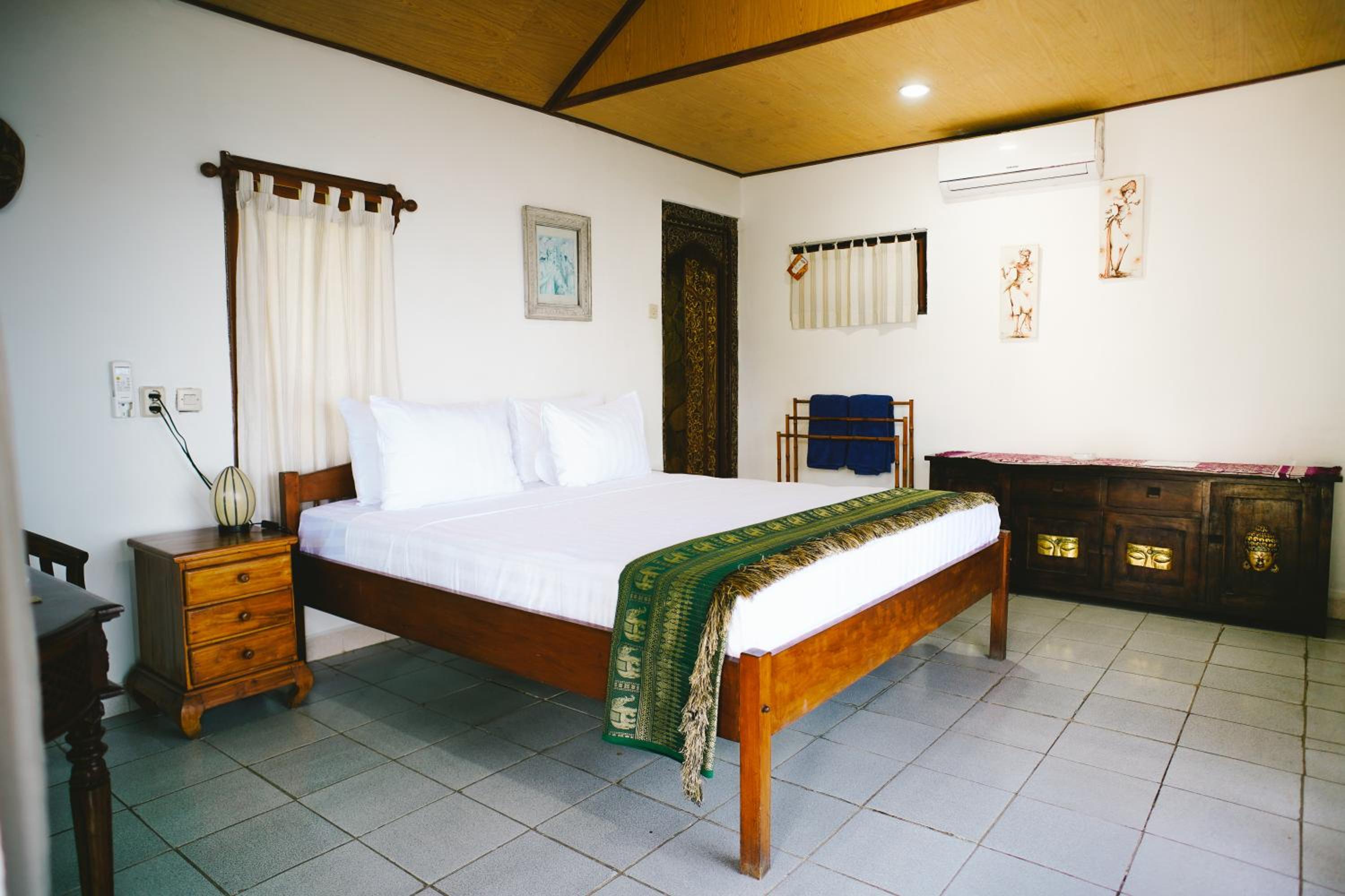 Deluxe Double Room with Bath photo 1