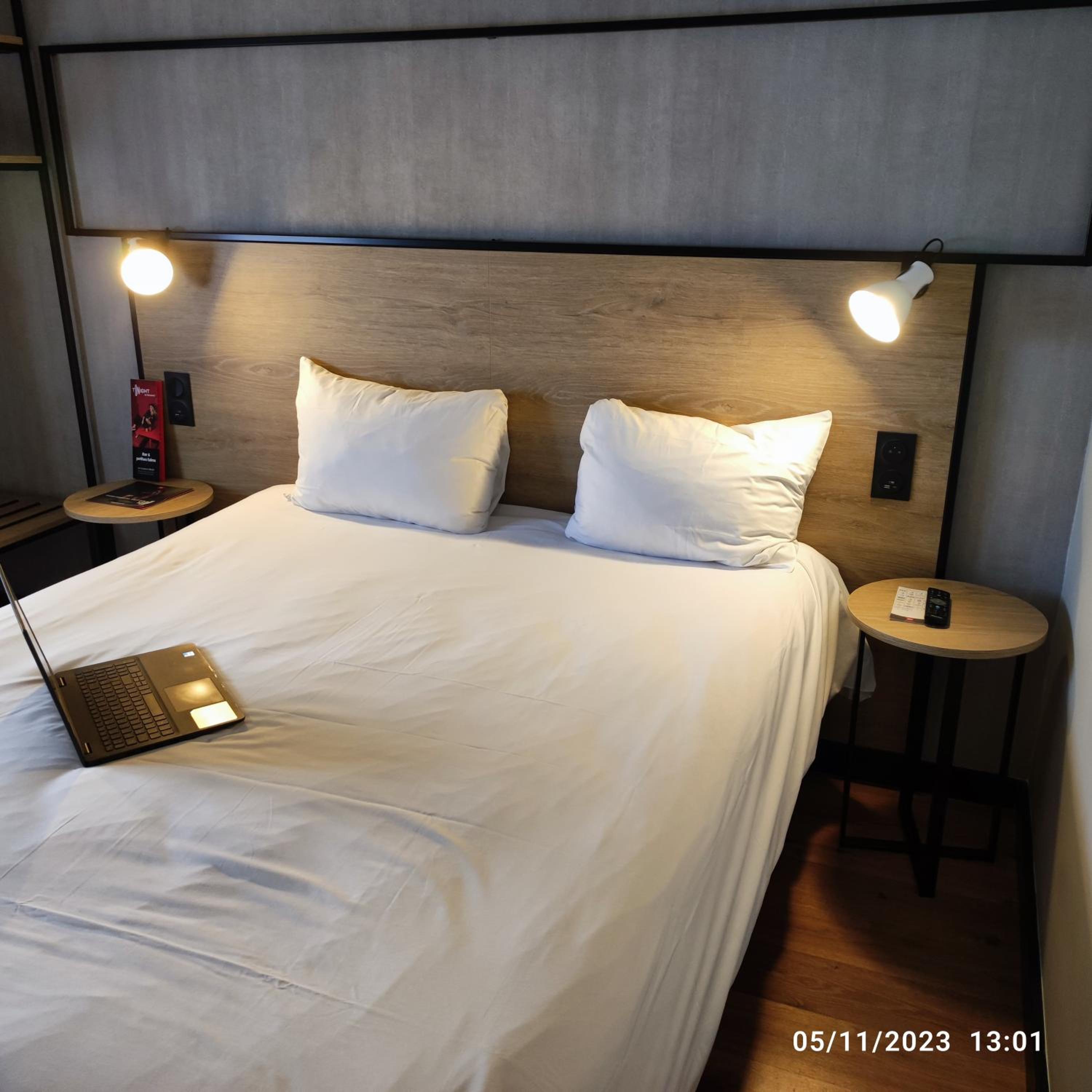 Standard Double Room - Photo 2