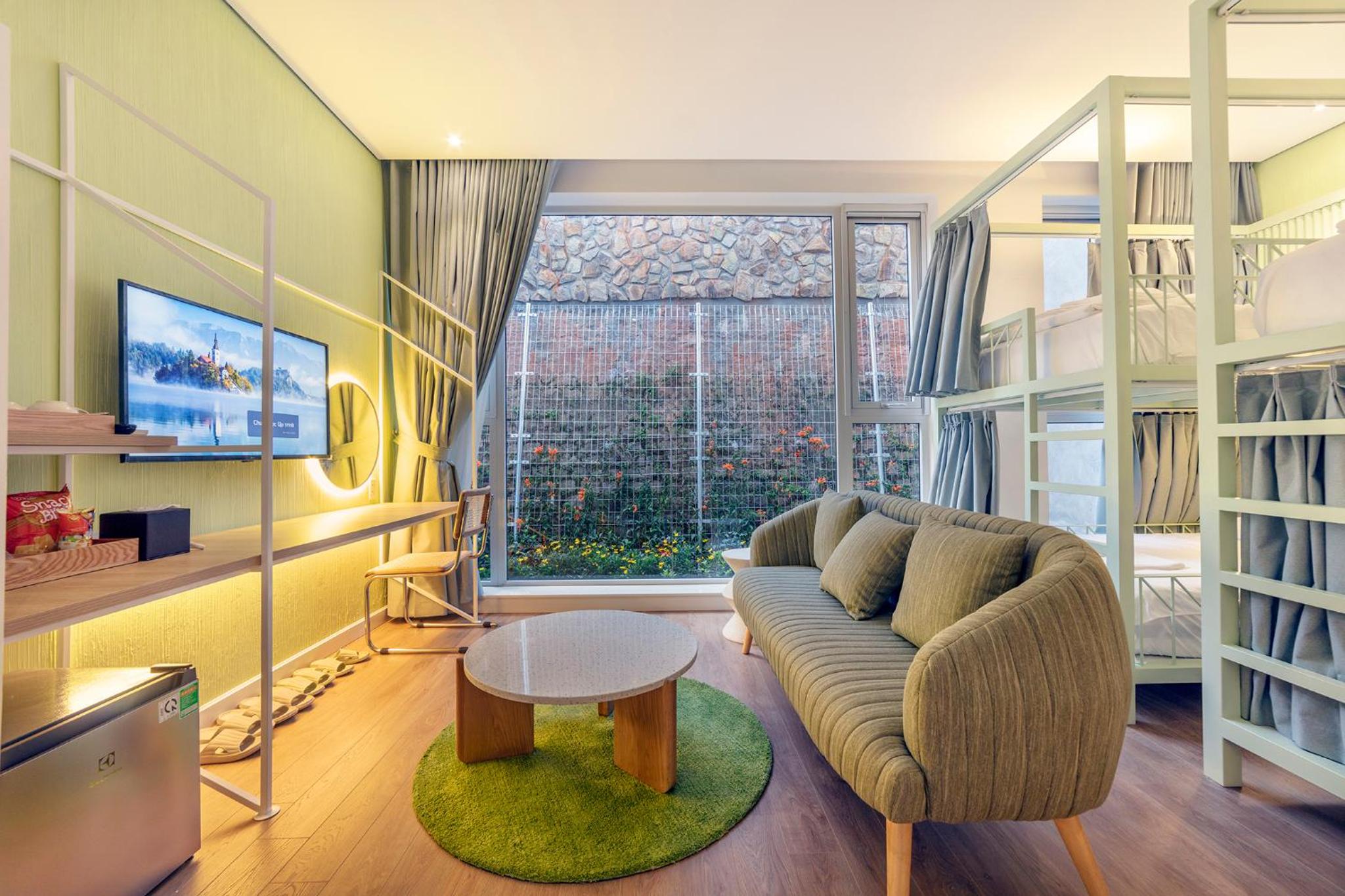 4-Bed Mixed Dormitory Room photo 3