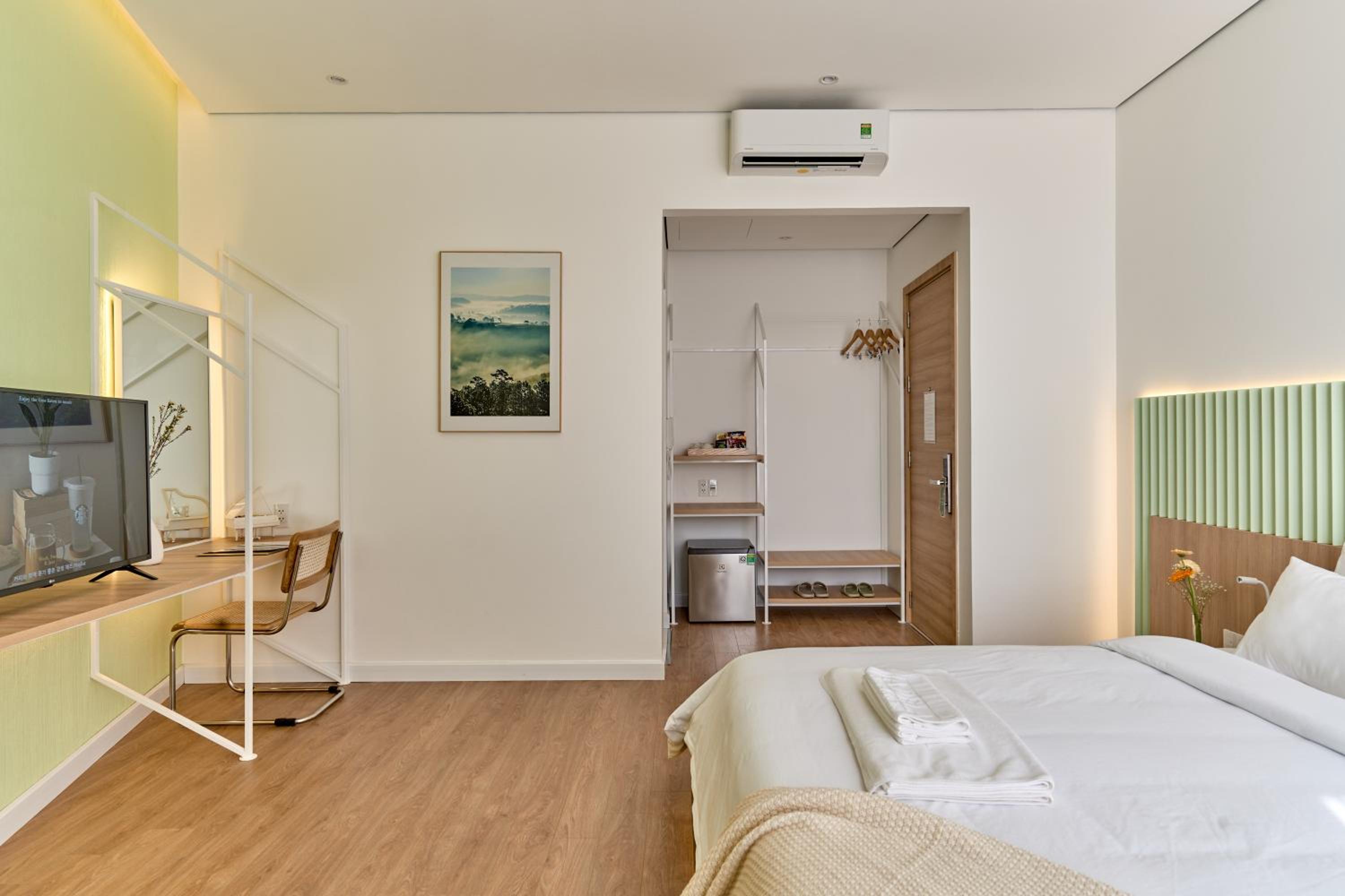 Deluxe Double Room photo 2