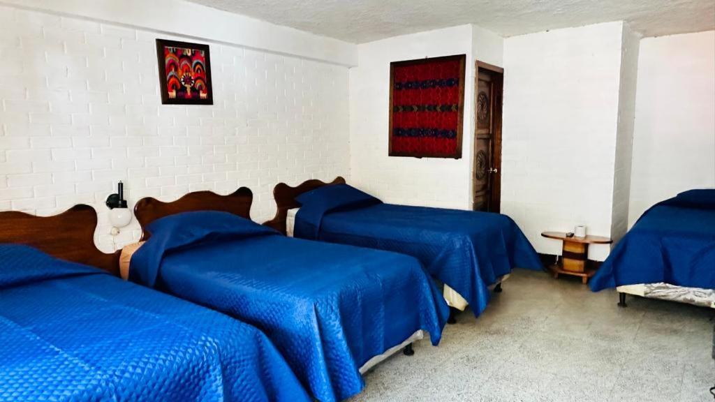 Triple Room with Private Bathroom photo 1