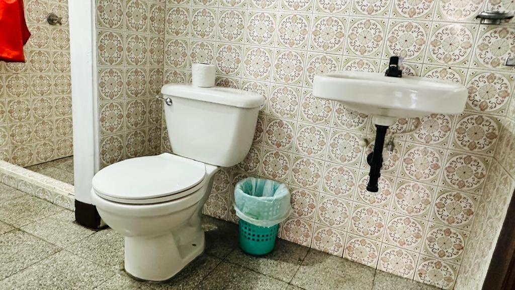 Triple Room with Private Bathroom photo 3