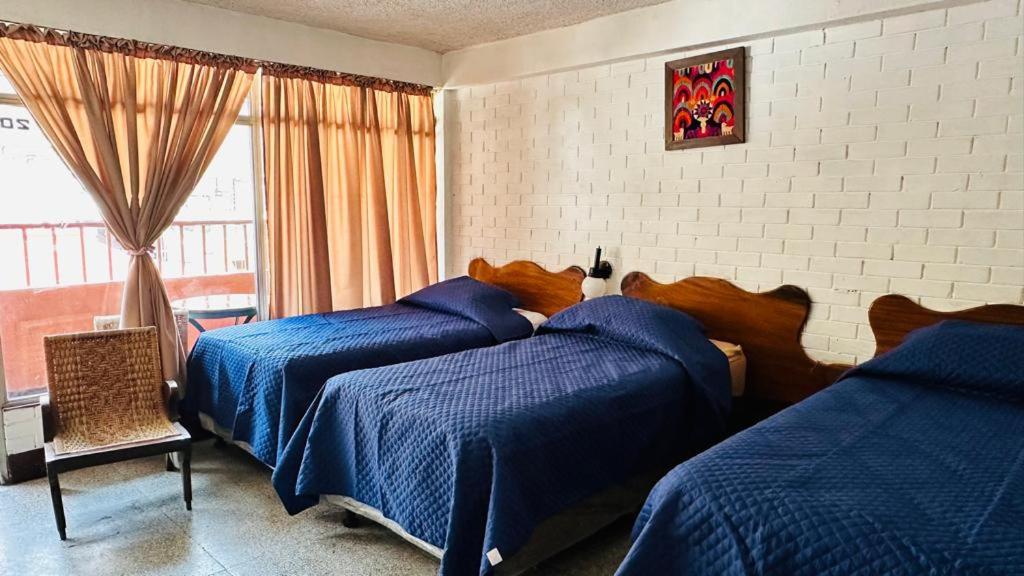 Quadruple Room with Private Bathroom photo 1