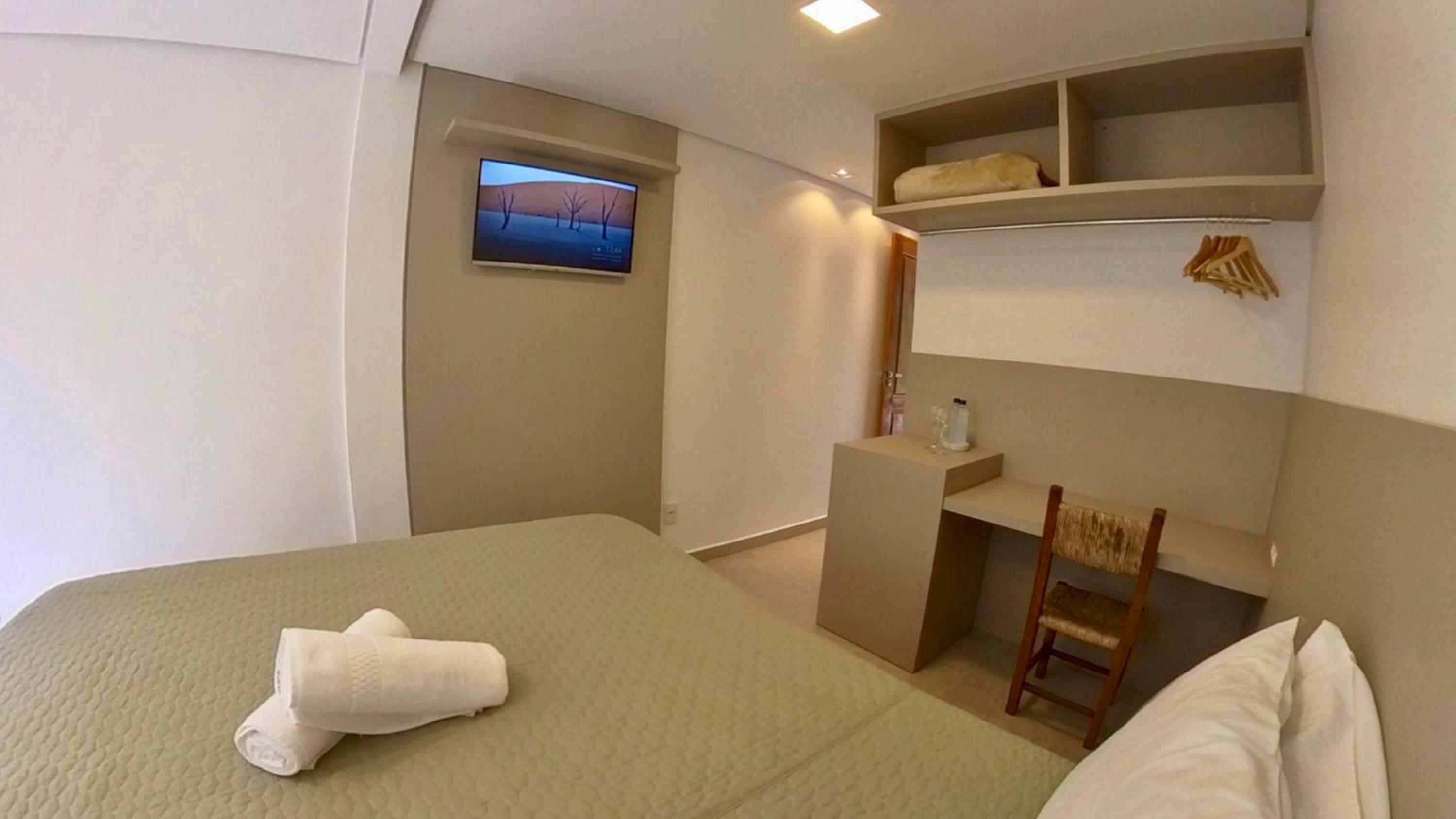 Standard Double Suite